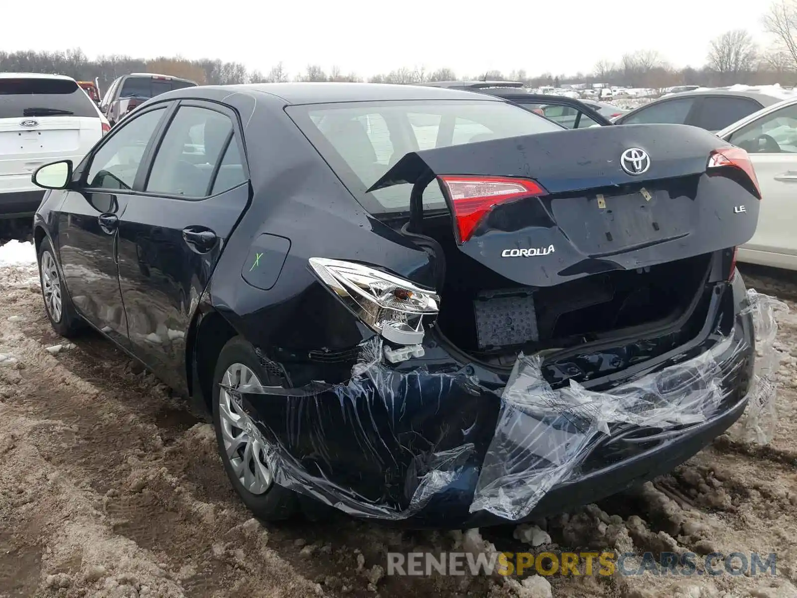 3 Photograph of a damaged car 2T1BURHE0KC133013 TOYOTA COROLLA 2019