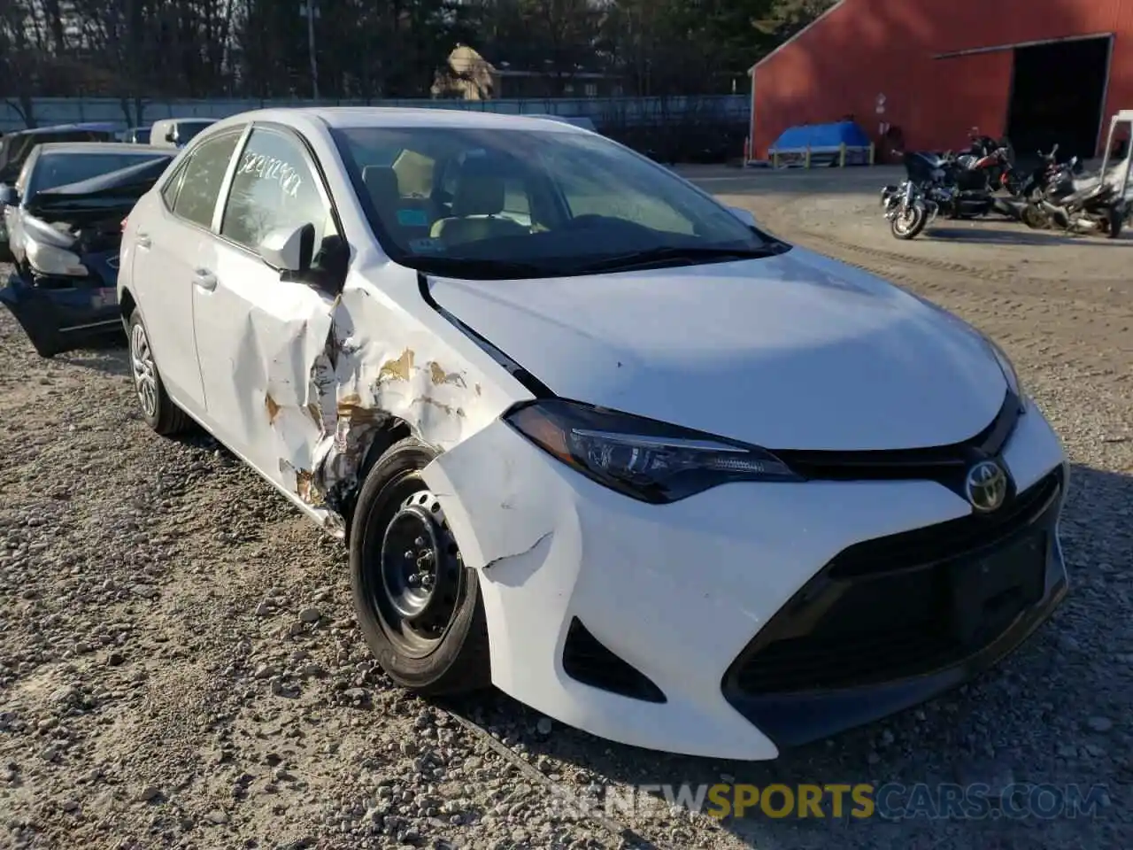 1 Photograph of a damaged car 2T1BURHE0KC133691 TOYOTA COROLLA 2019