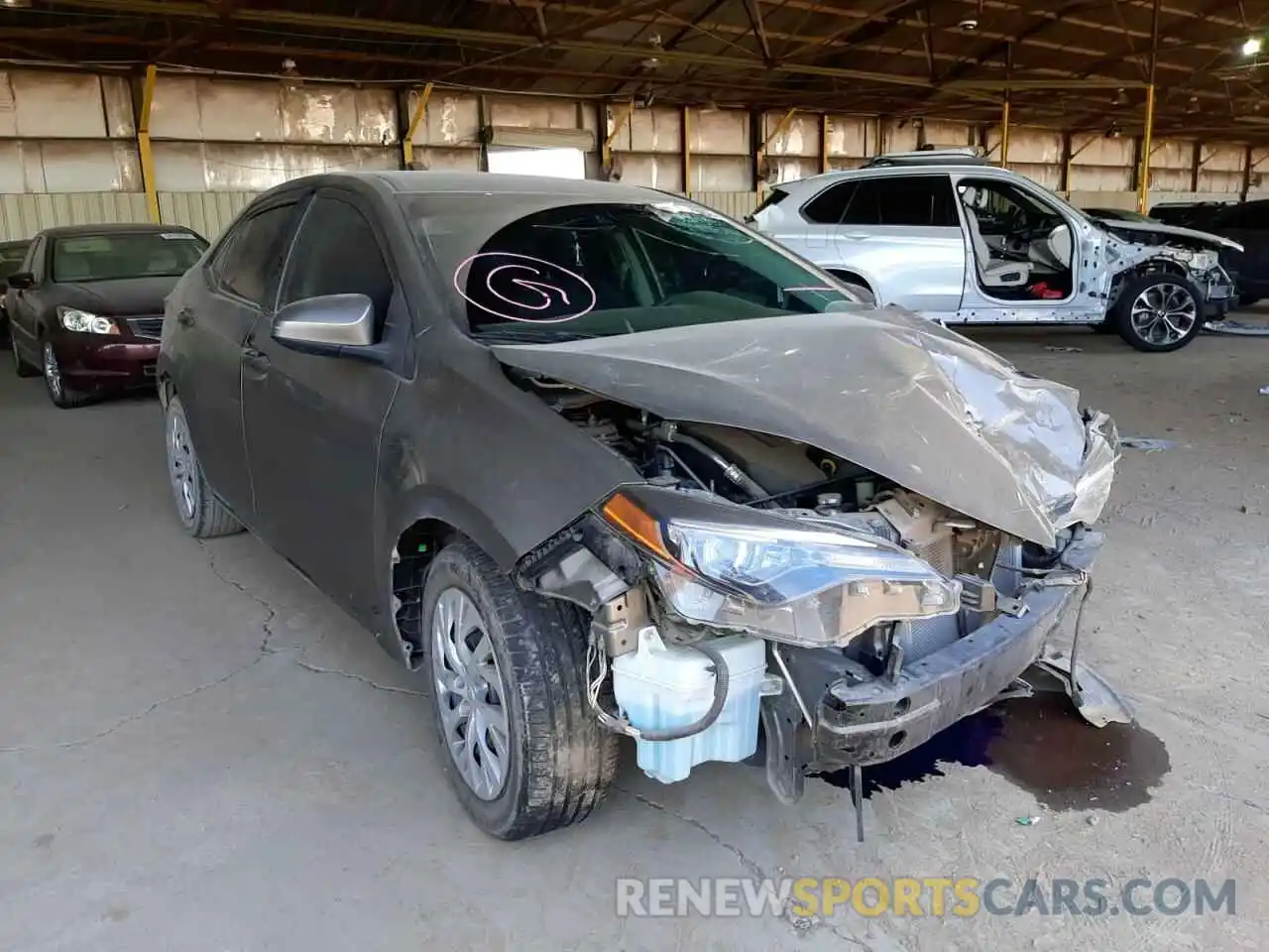 1 Photograph of a damaged car 2T1BURHE0KC135070 TOYOTA COROLLA 2019