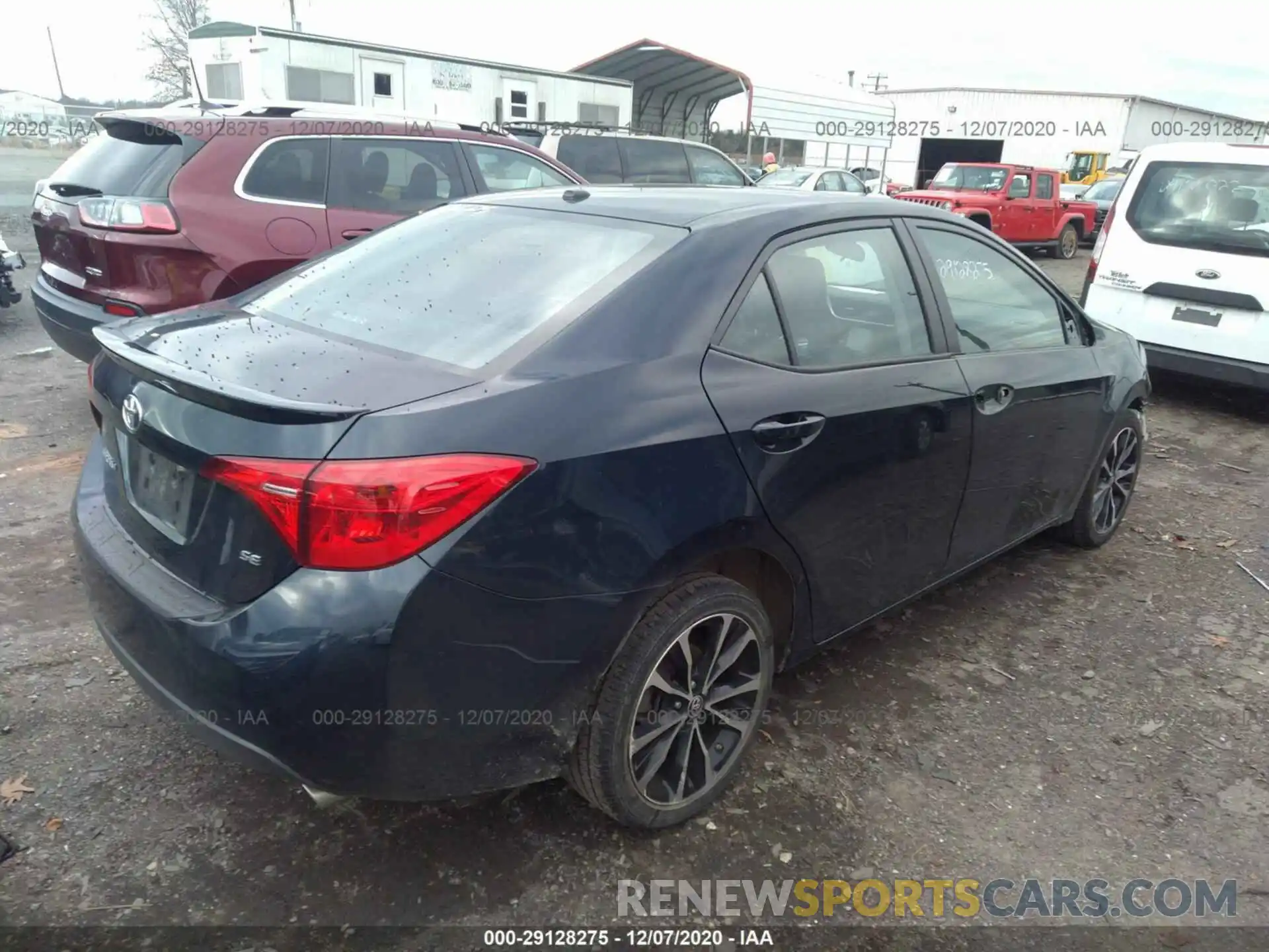 4 Photograph of a damaged car 2T1BURHE0KC135327 TOYOTA COROLLA 2019