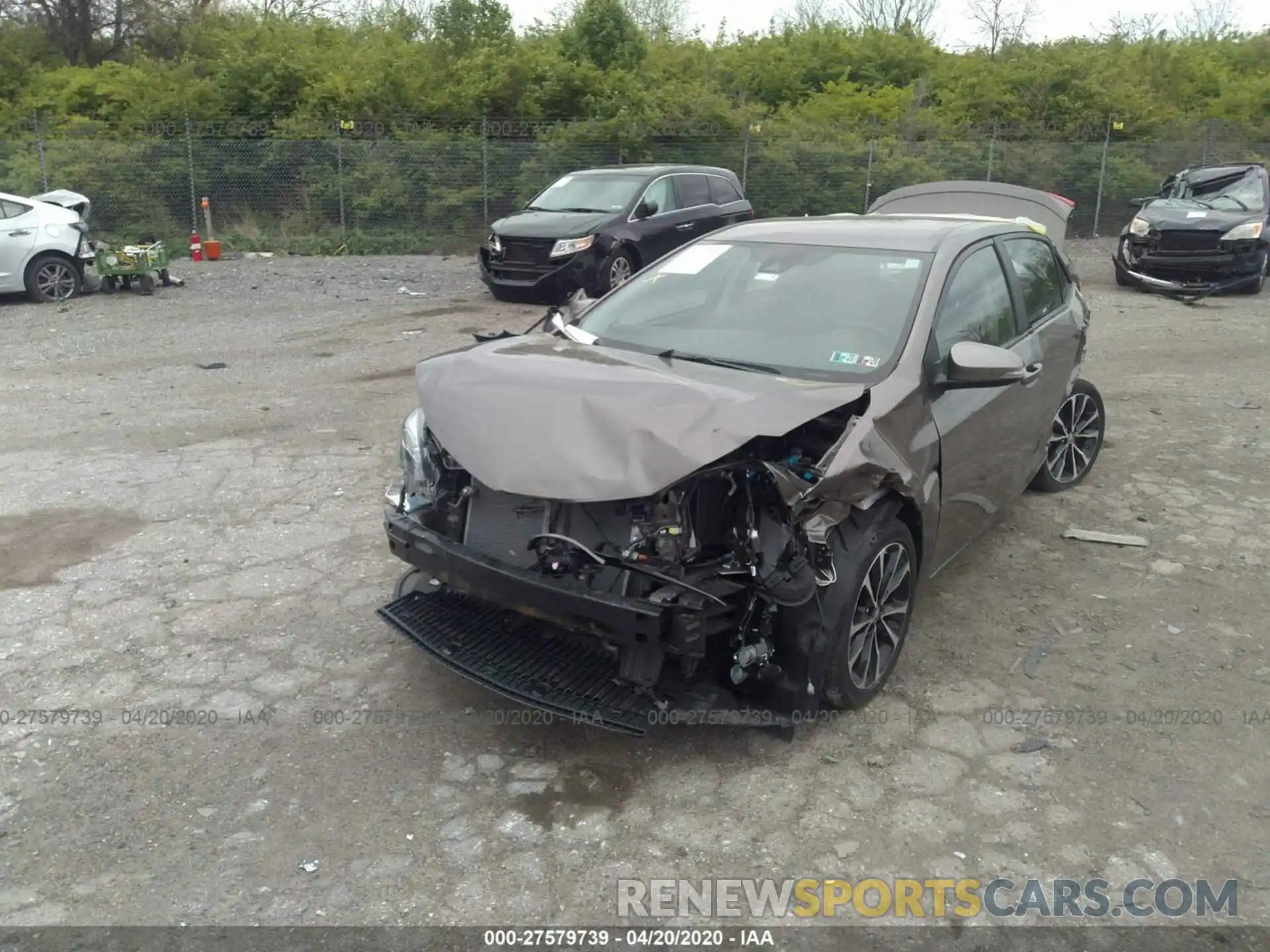 2 Photograph of a damaged car 2T1BURHE0KC135733 TOYOTA COROLLA 2019