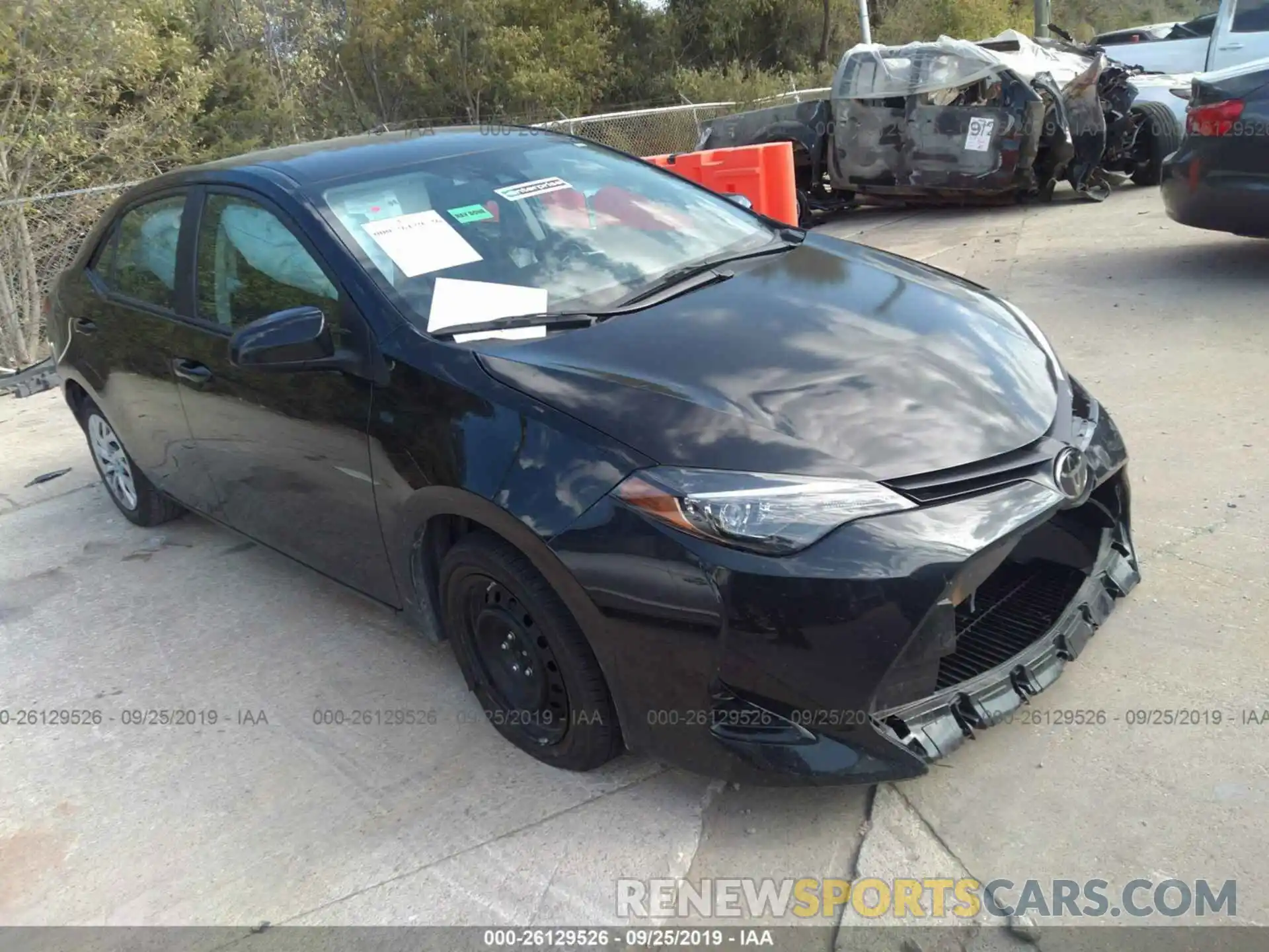 1 Photograph of a damaged car 2T1BURHE0KC137448 TOYOTA COROLLA 2019