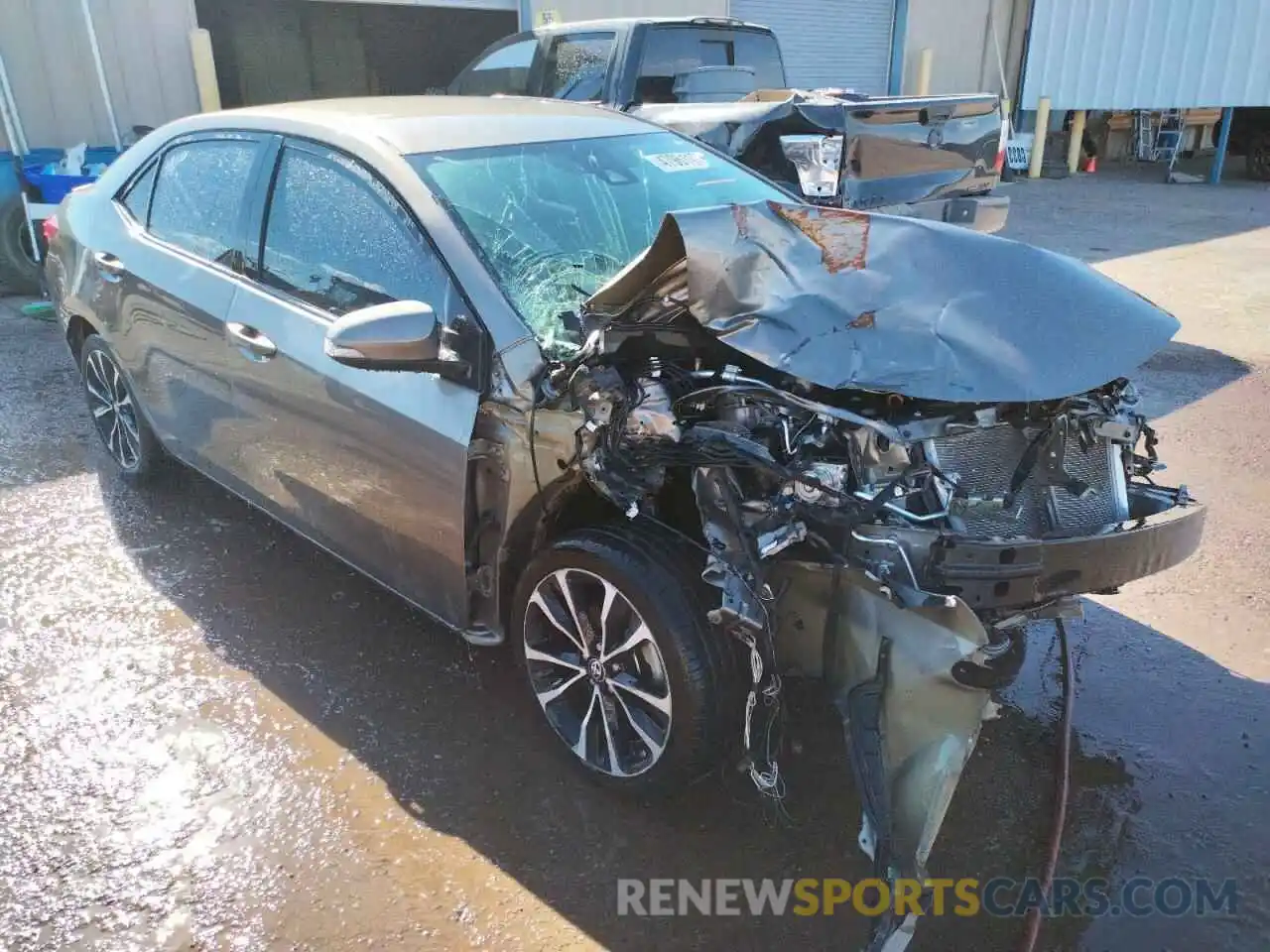 1 Photograph of a damaged car 2T1BURHE0KC137790 TOYOTA COROLLA 2019