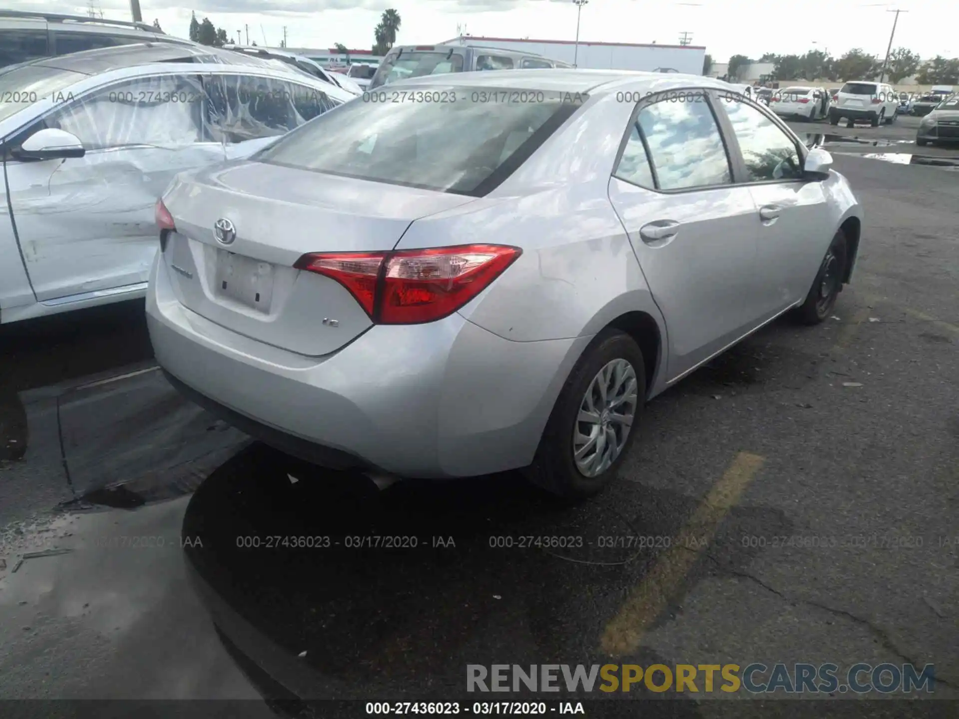 4 Photograph of a damaged car 2T1BURHE0KC138258 TOYOTA COROLLA 2019