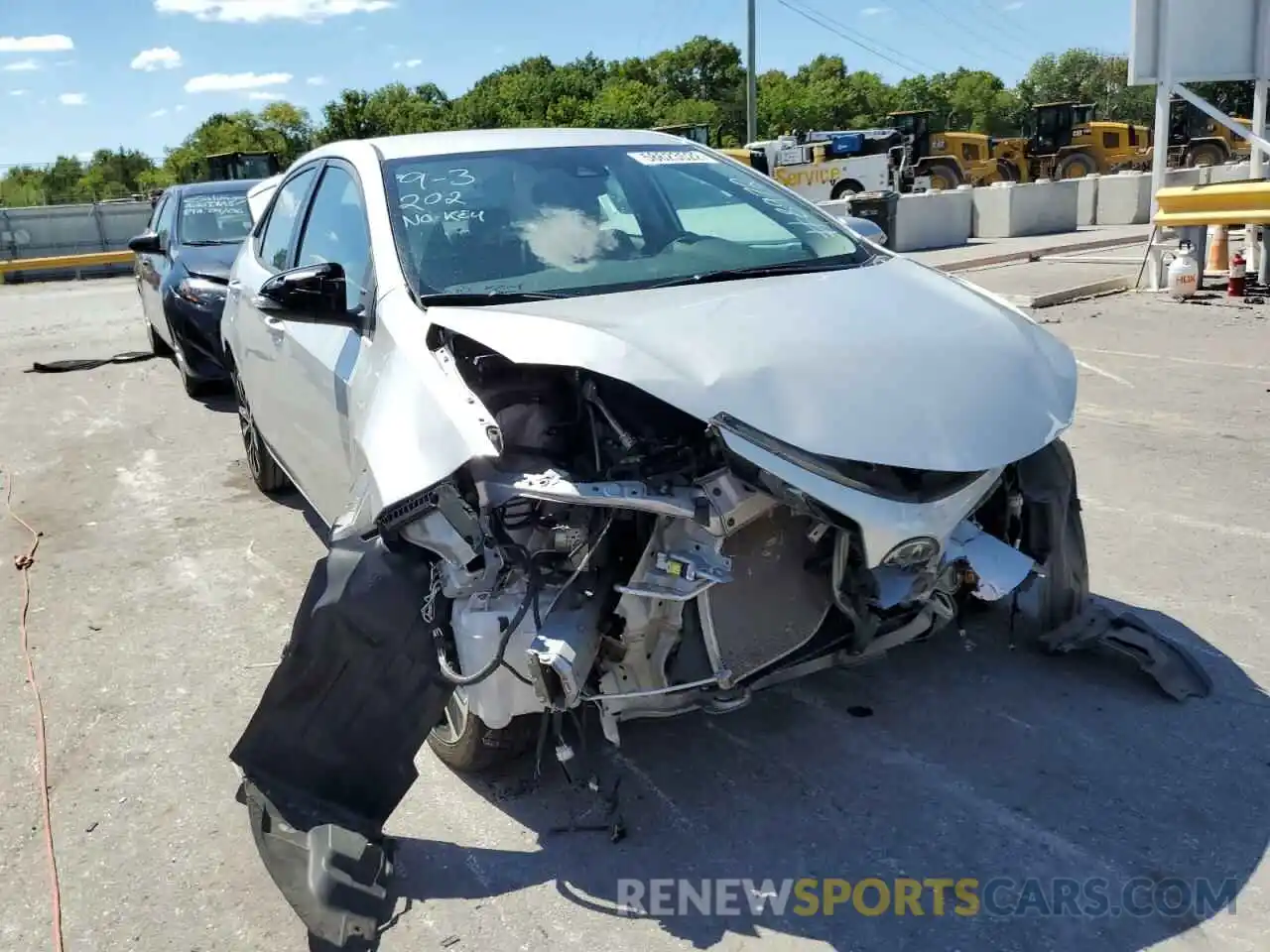 9 Photograph of a damaged car 2T1BURHE0KC138972 TOYOTA COROLLA 2019