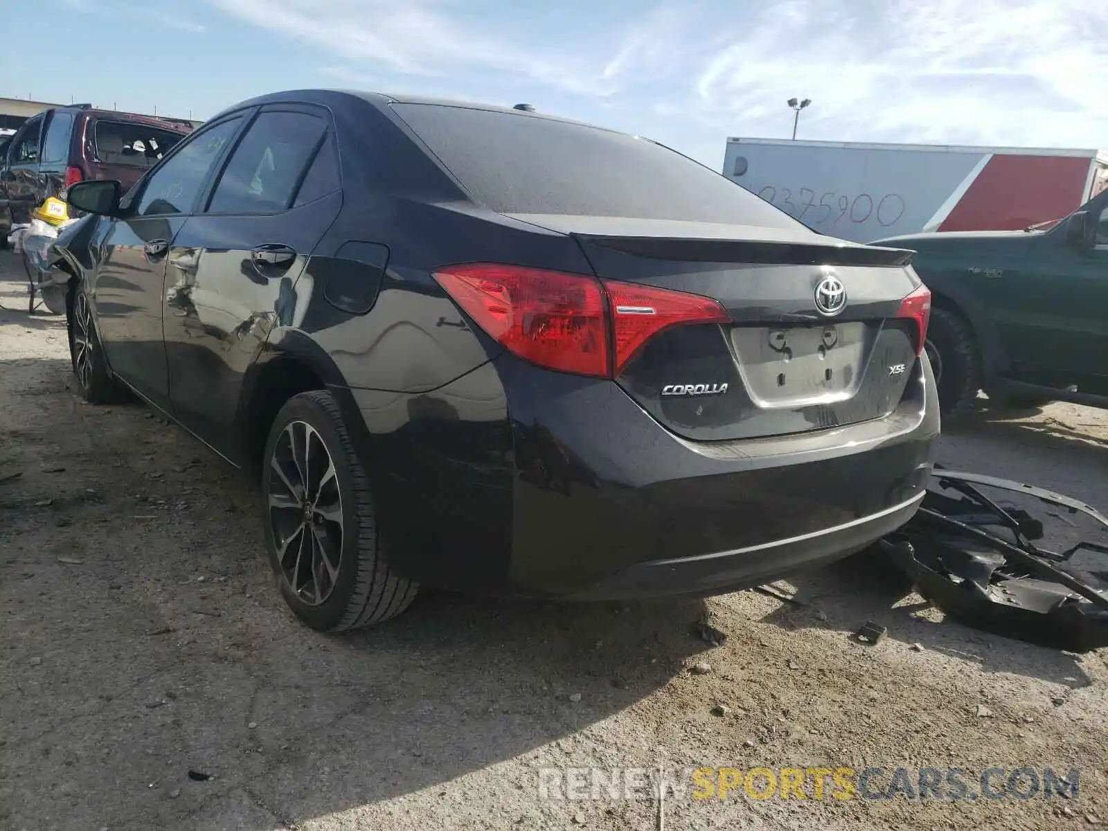 3 Photograph of a damaged car 2T1BURHE0KC139538 TOYOTA COROLLA 2019