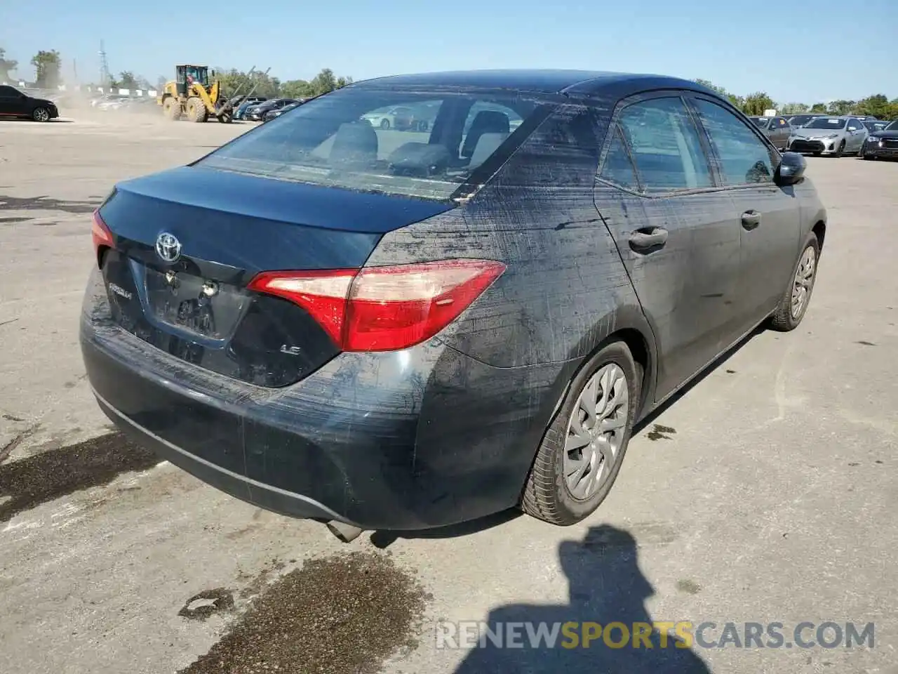 4 Photograph of a damaged car 2T1BURHE0KC140513 TOYOTA COROLLA 2019