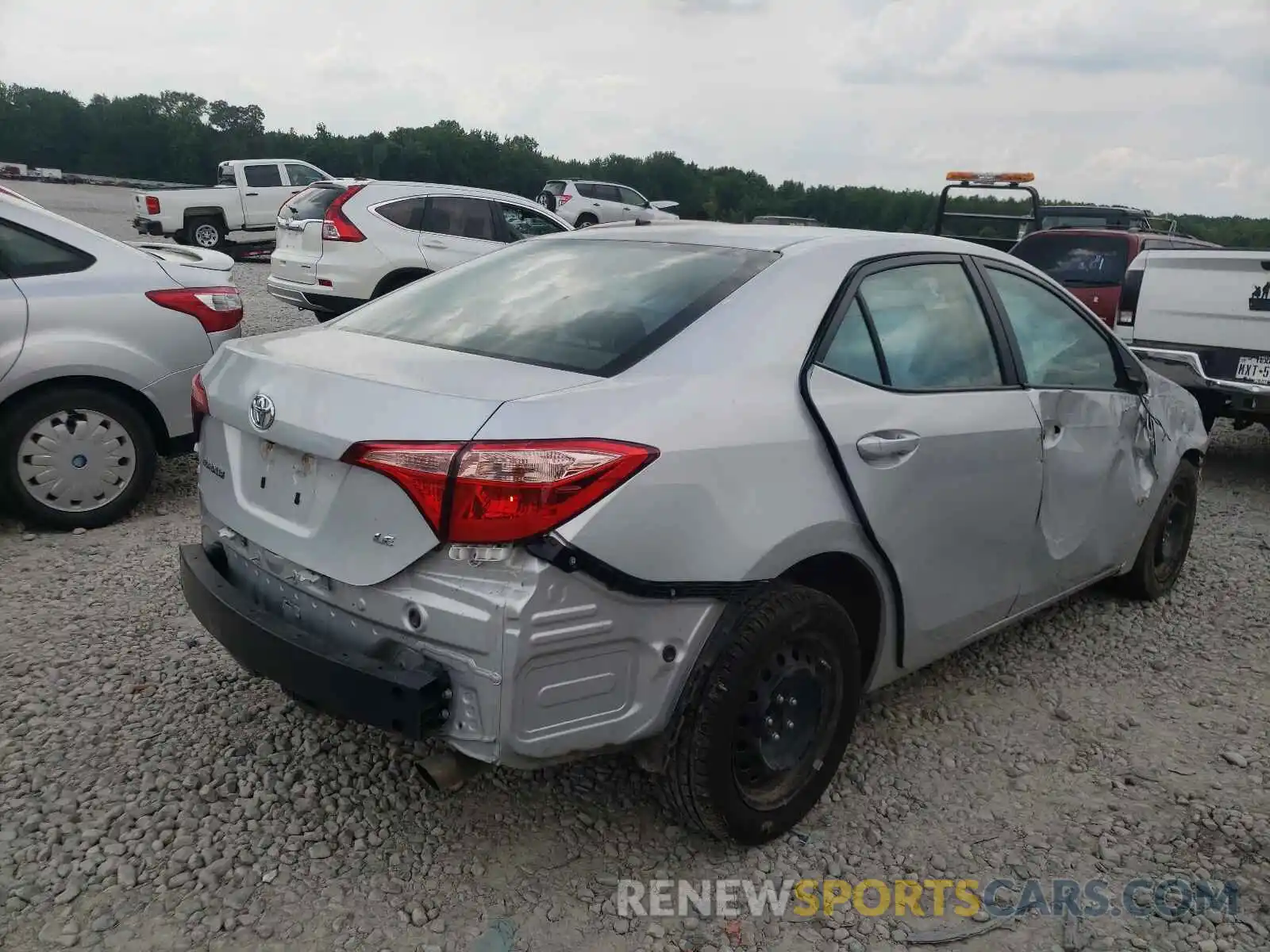 4 Photograph of a damaged car 2T1BURHE0KC142715 TOYOTA COROLLA 2019