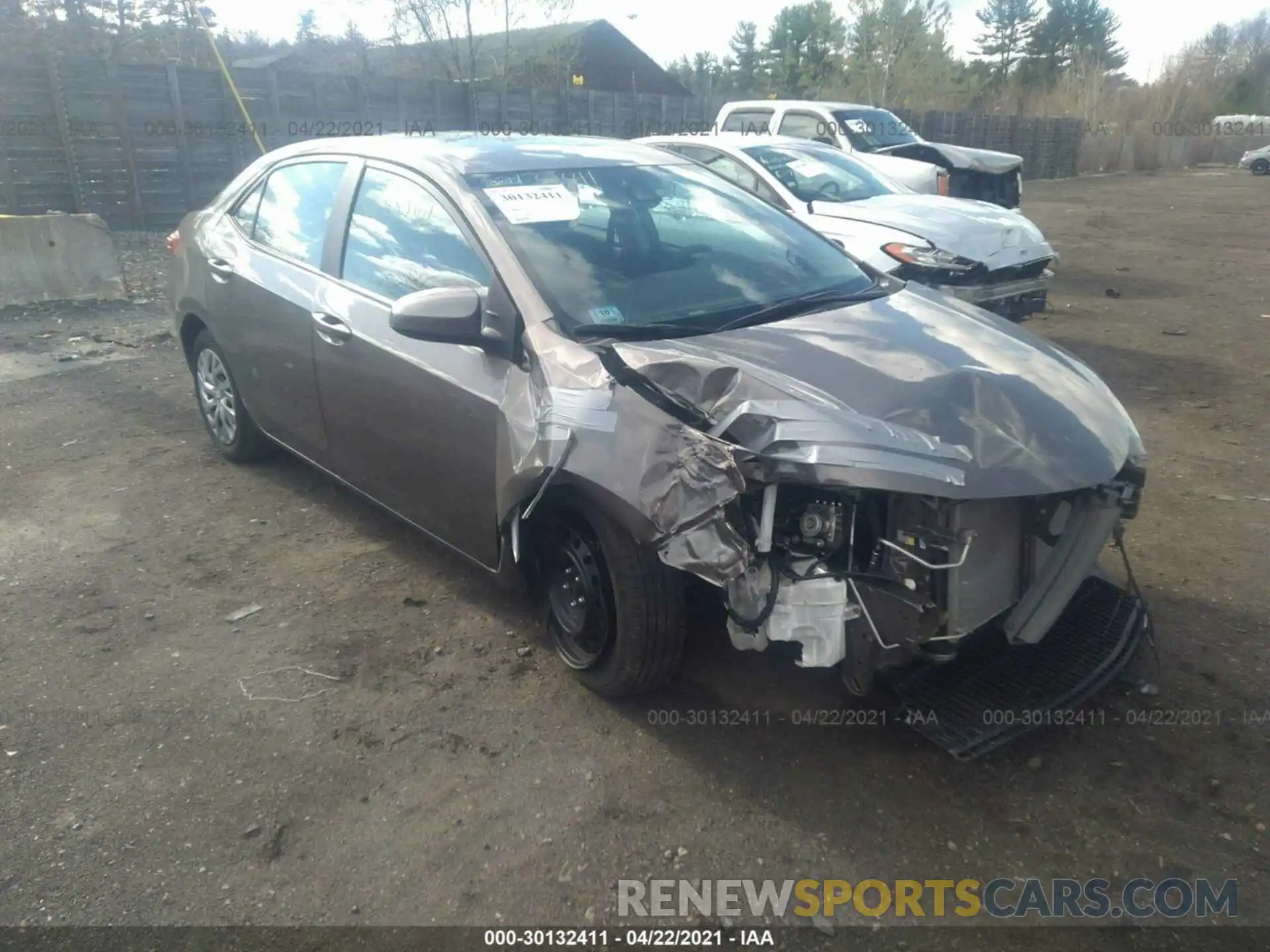 1 Photograph of a damaged car 2T1BURHE0KC142780 TOYOTA COROLLA 2019