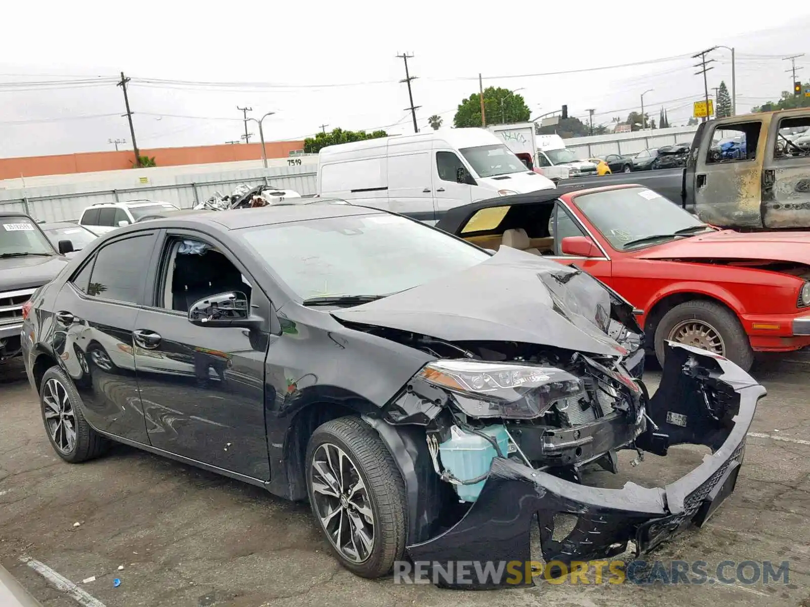 1 Photograph of a damaged car 2T1BURHE0KC144576 TOYOTA COROLLA 2019