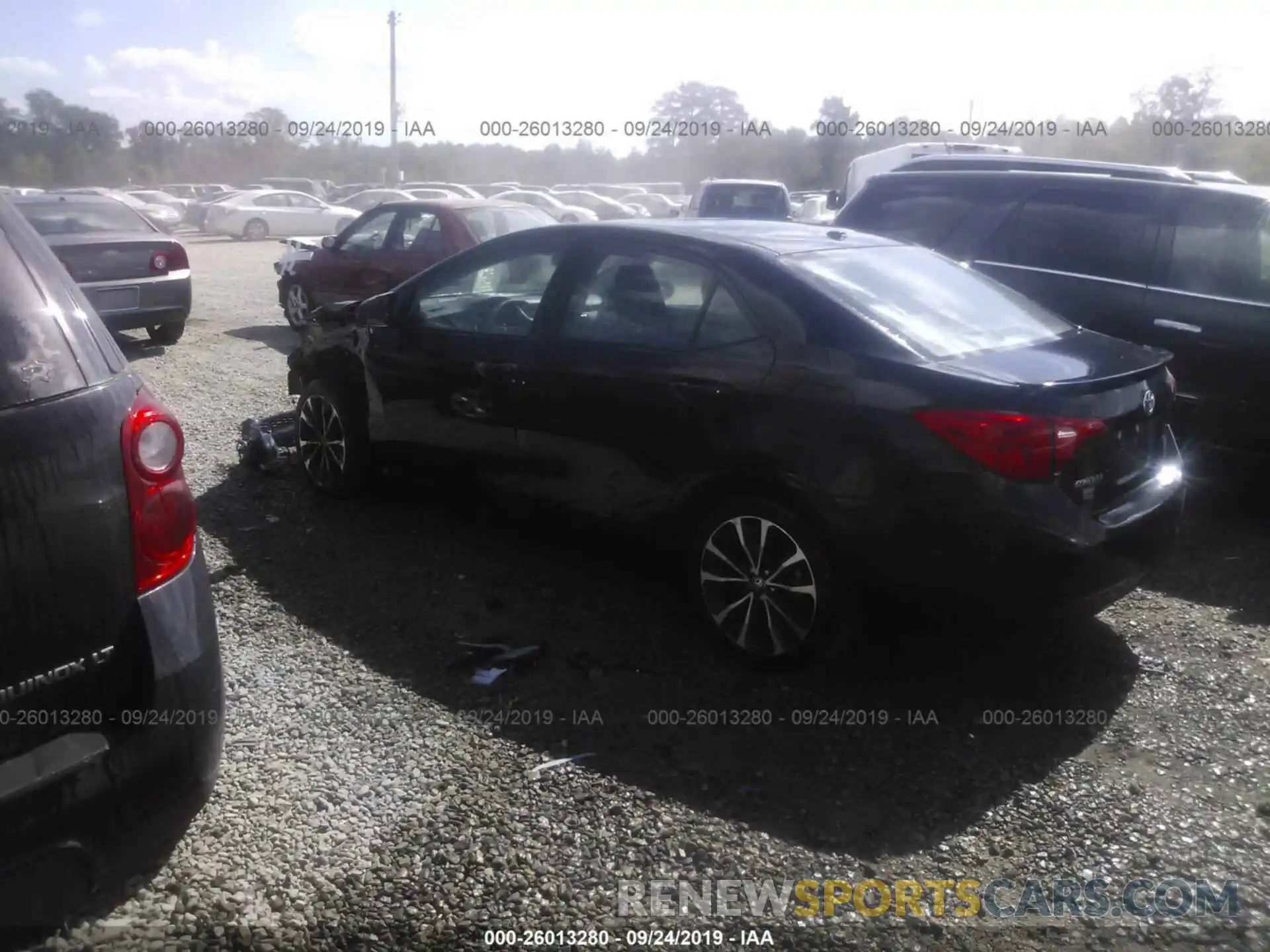 3 Photograph of a damaged car 2T1BURHE0KC145274 TOYOTA COROLLA 2019