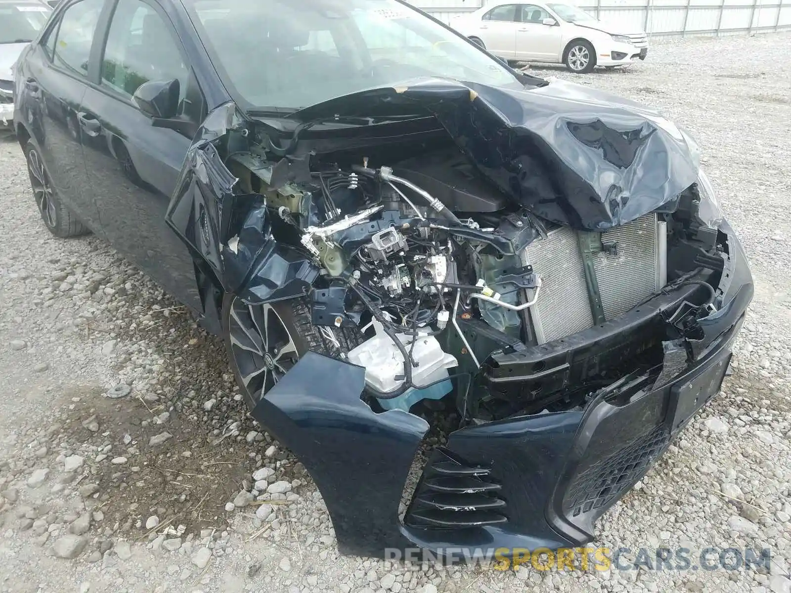 9 Photograph of a damaged car 2T1BURHE0KC146716 TOYOTA COROLLA 2019