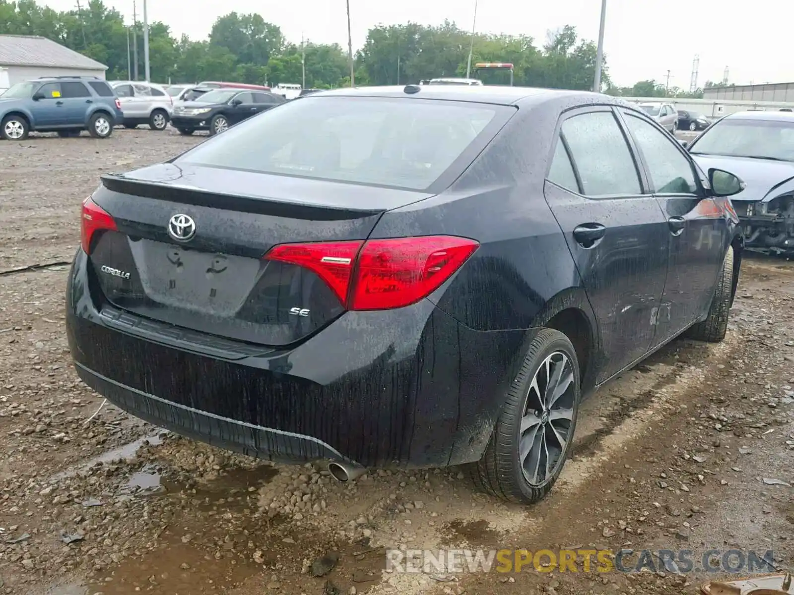 4 Photograph of a damaged car 2T1BURHE0KC148000 TOYOTA COROLLA 2019