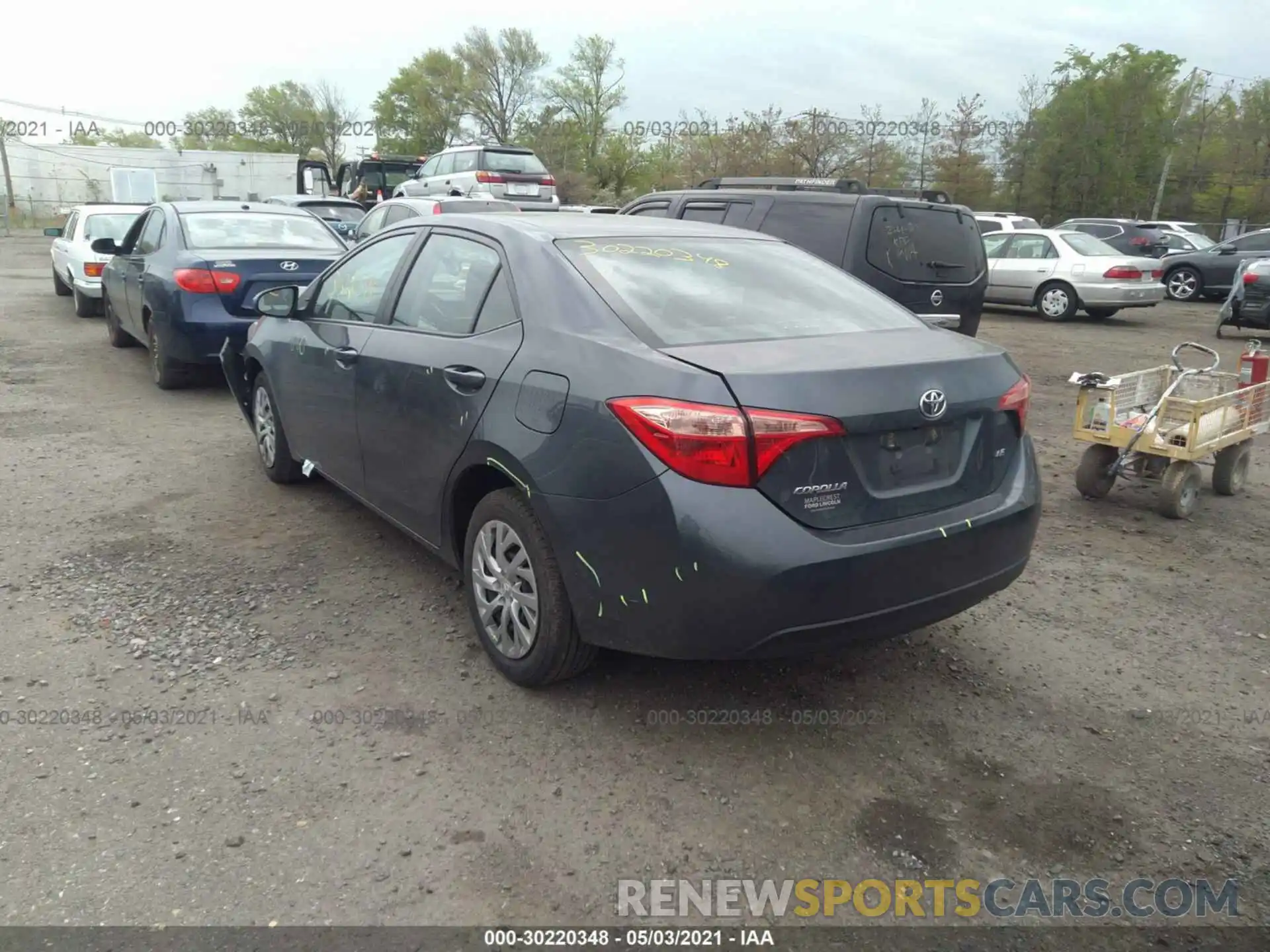 3 Photograph of a damaged car 2T1BURHE0KC150264 TOYOTA COROLLA 2019