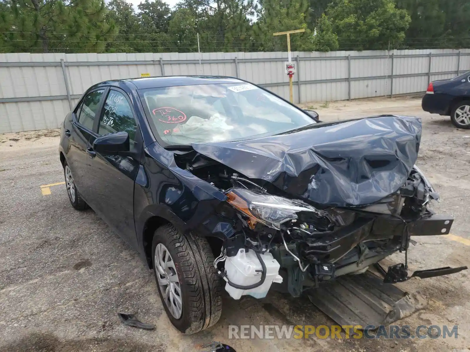 1 Photograph of a damaged car 2T1BURHE0KC152564 TOYOTA COROLLA 2019