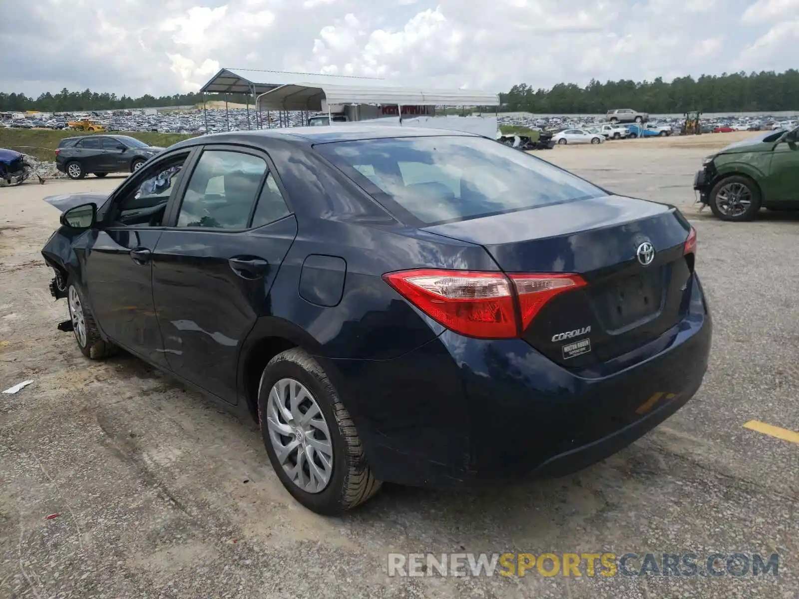 3 Photograph of a damaged car 2T1BURHE0KC152564 TOYOTA COROLLA 2019