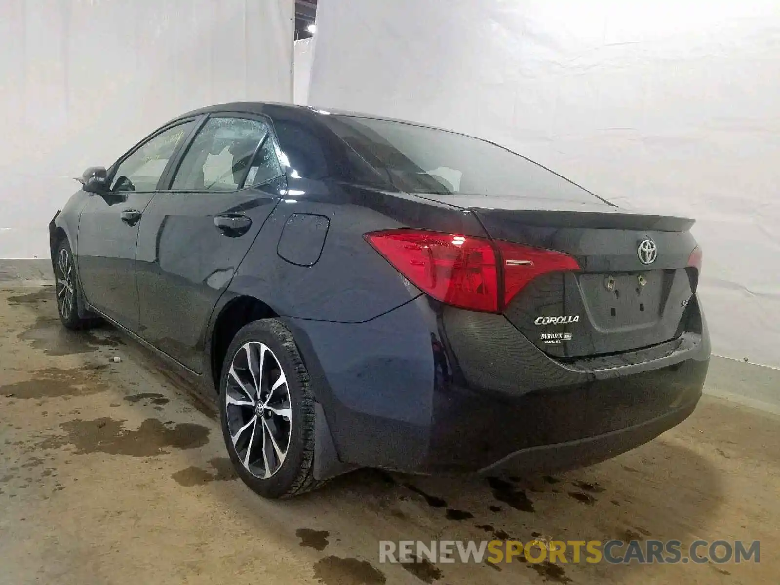 3 Photograph of a damaged car 2T1BURHE0KC152936 TOYOTA COROLLA 2019