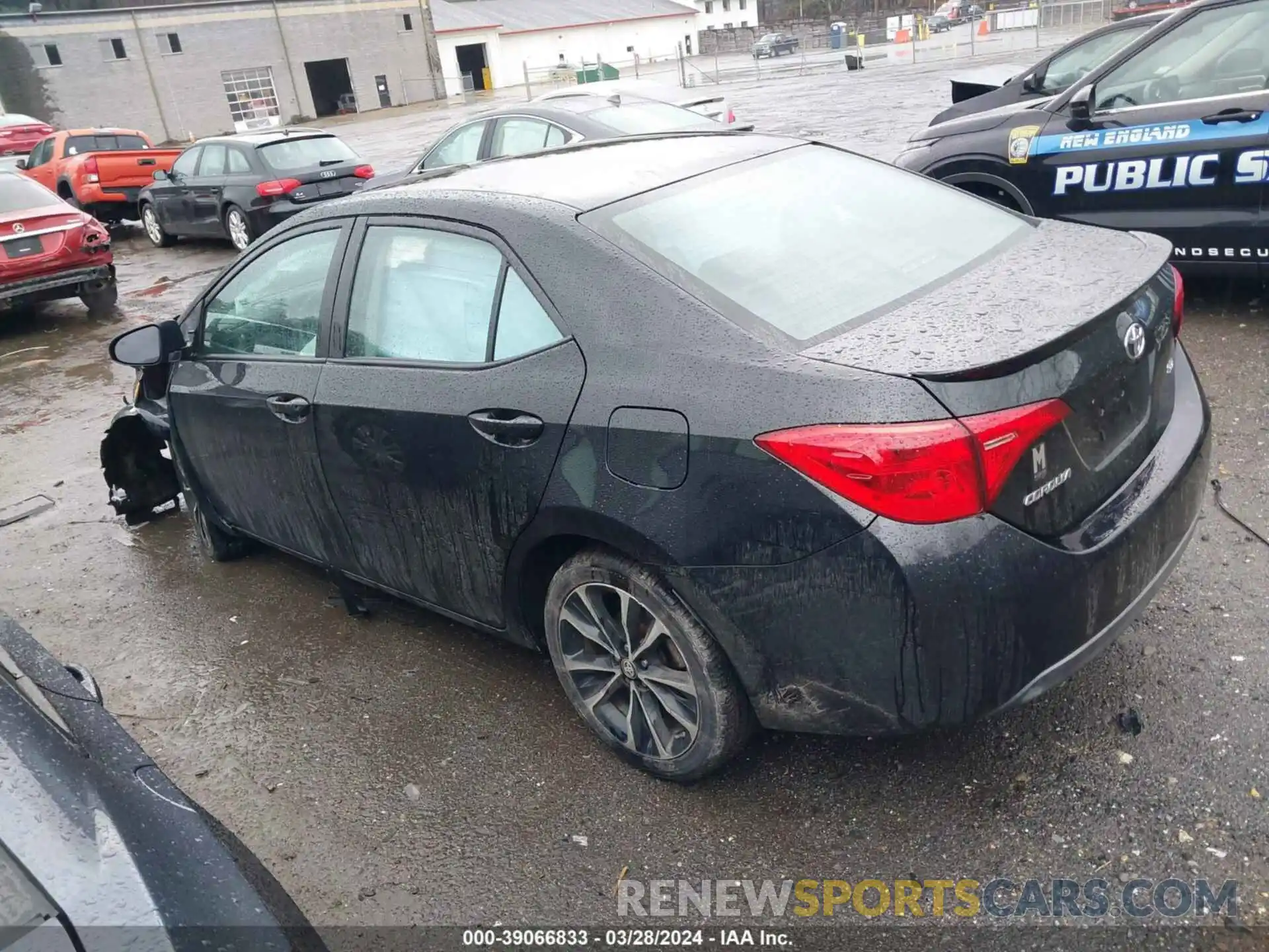 3 Photograph of a damaged car 2T1BURHE0KC153410 TOYOTA COROLLA 2019