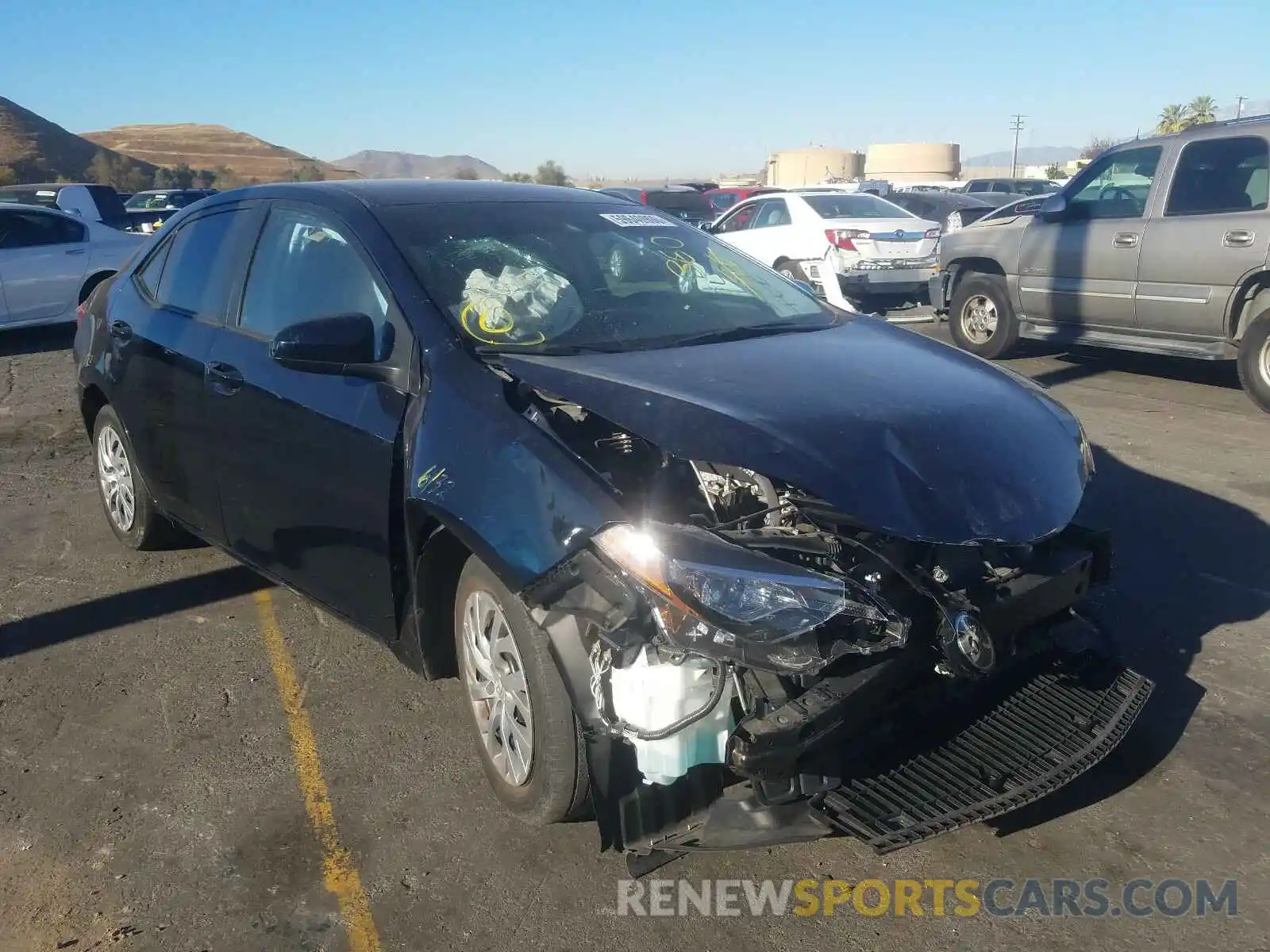 1 Photograph of a damaged car 2T1BURHE0KC154427 TOYOTA COROLLA 2019