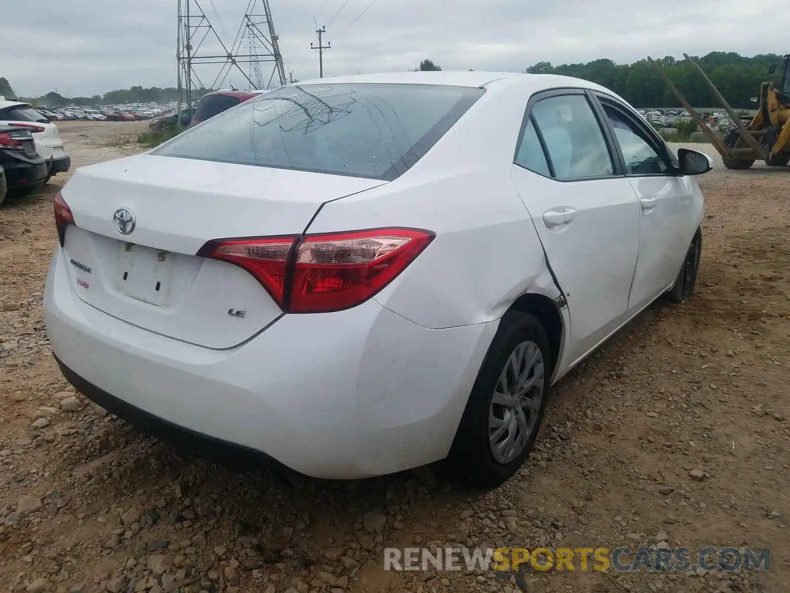 4 Photograph of a damaged car 2T1BURHE0KC154721 TOYOTA COROLLA 2019