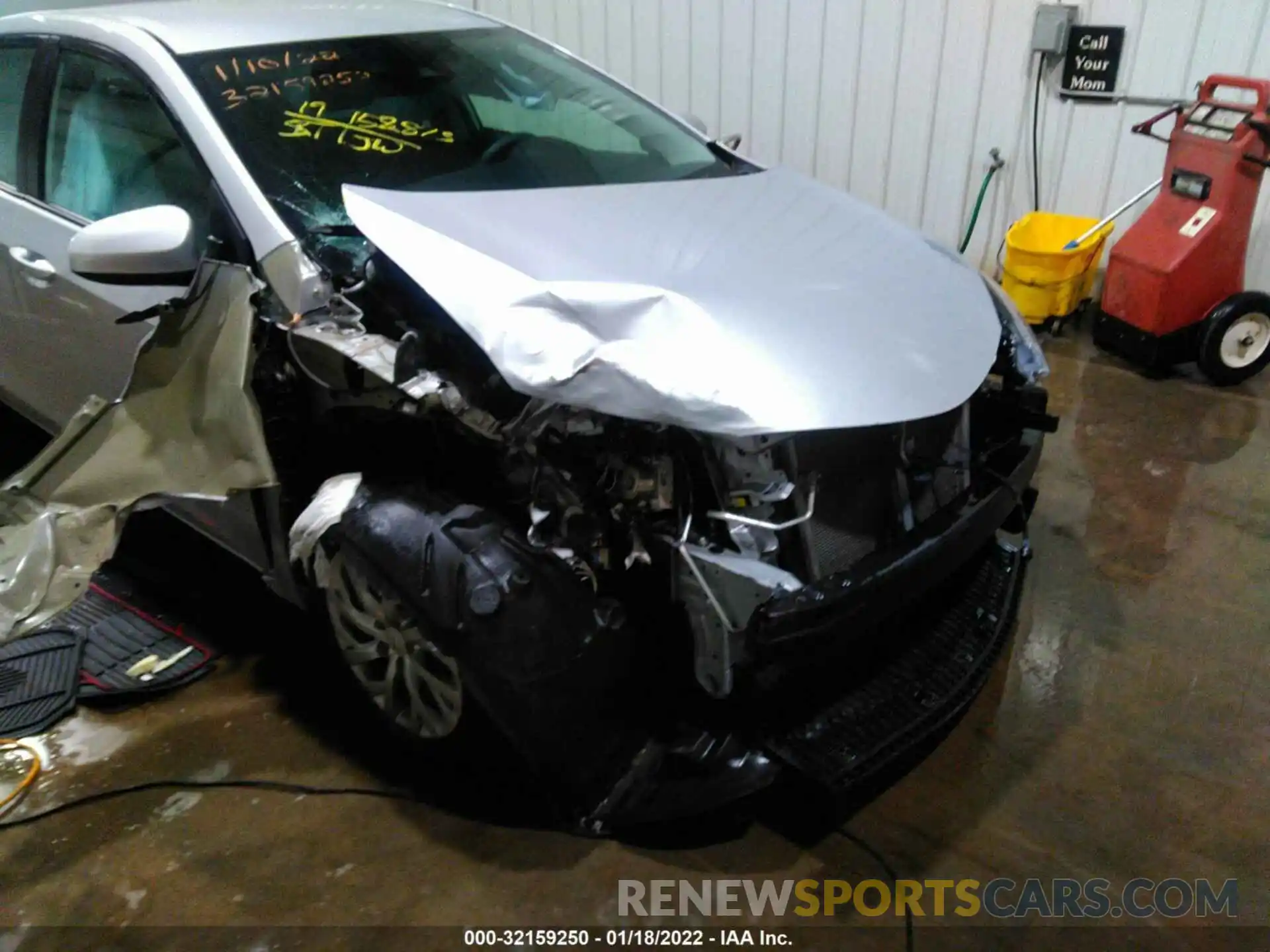 6 Photograph of a damaged car 2T1BURHE0KC157117 TOYOTA COROLLA 2019