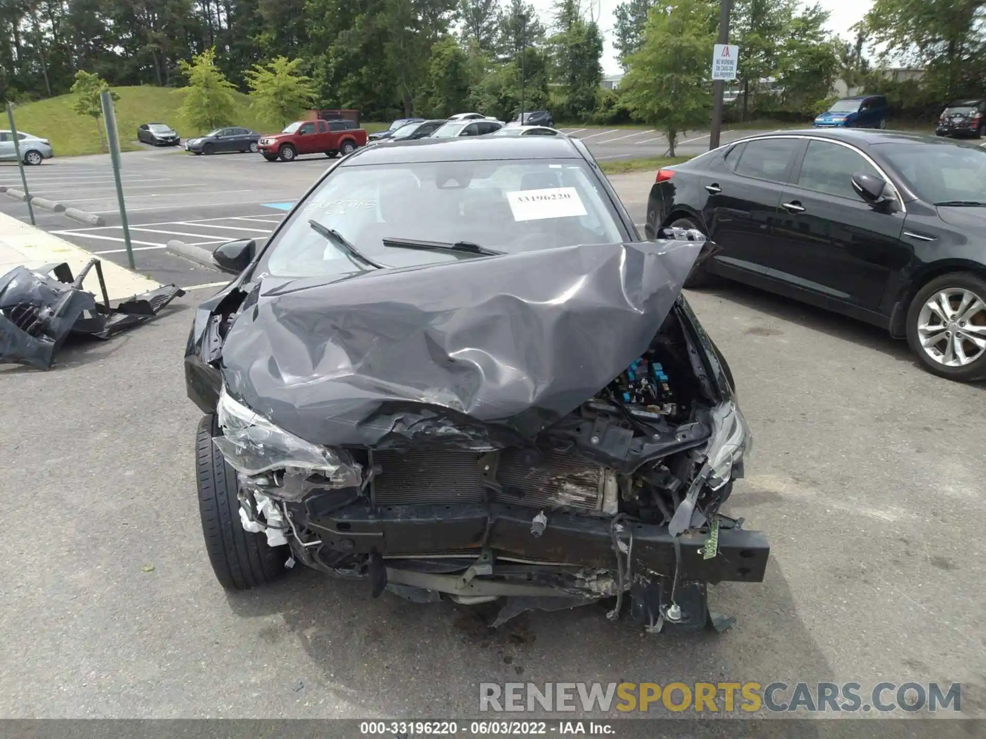 6 Photograph of a damaged car 2T1BURHE0KC157800 TOYOTA COROLLA 2019