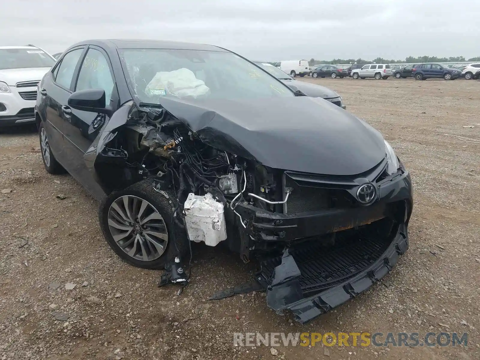 1 Photograph of a damaged car 2T1BURHE0KC158140 TOYOTA COROLLA 2019