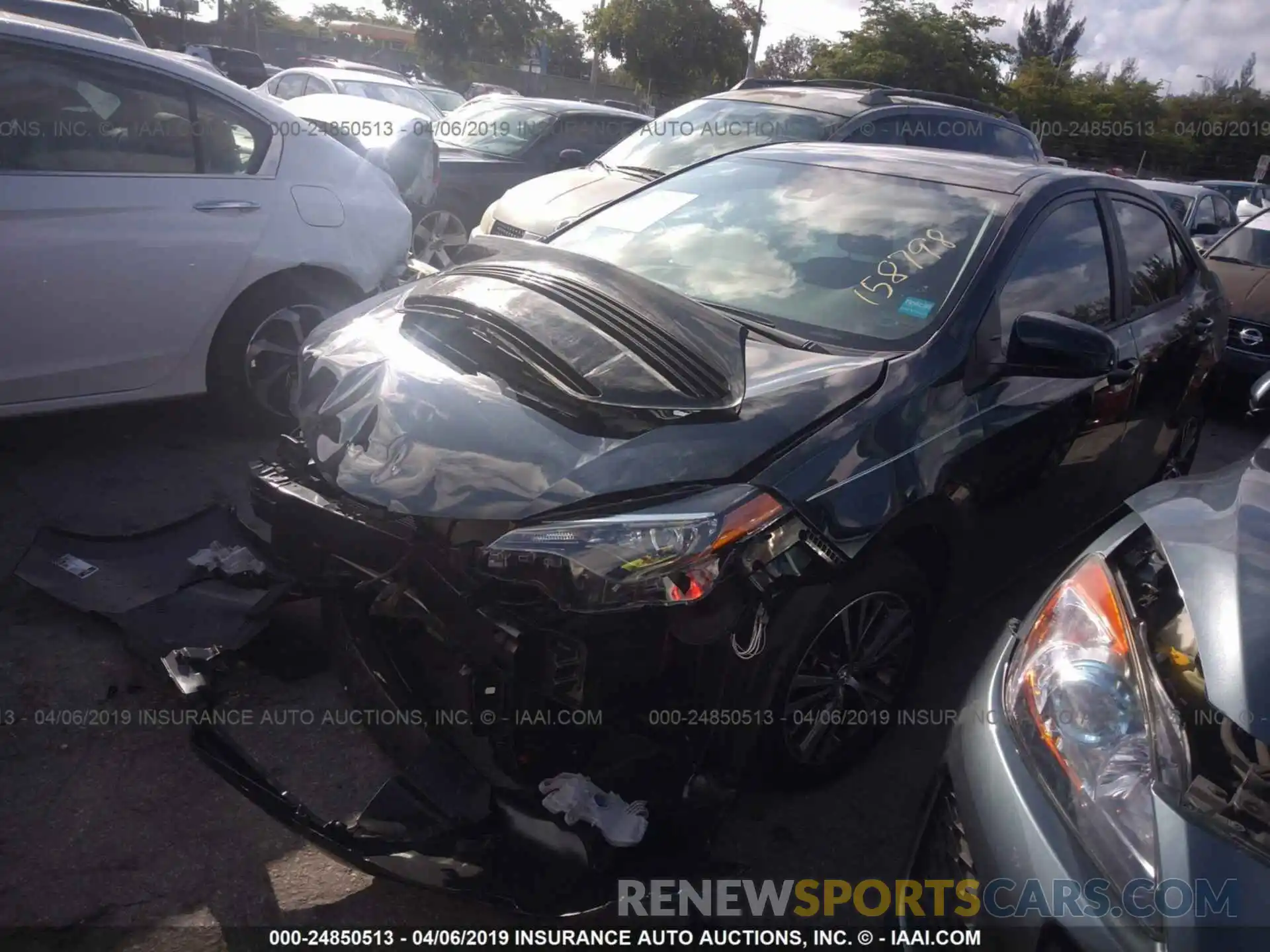 2 Photograph of a damaged car 2T1BURHE0KC158798 TOYOTA COROLLA 2019