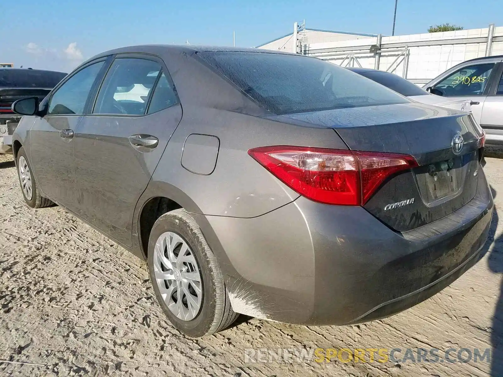 3 Photograph of a damaged car 2T1BURHE0KC159367 TOYOTA COROLLA 2019