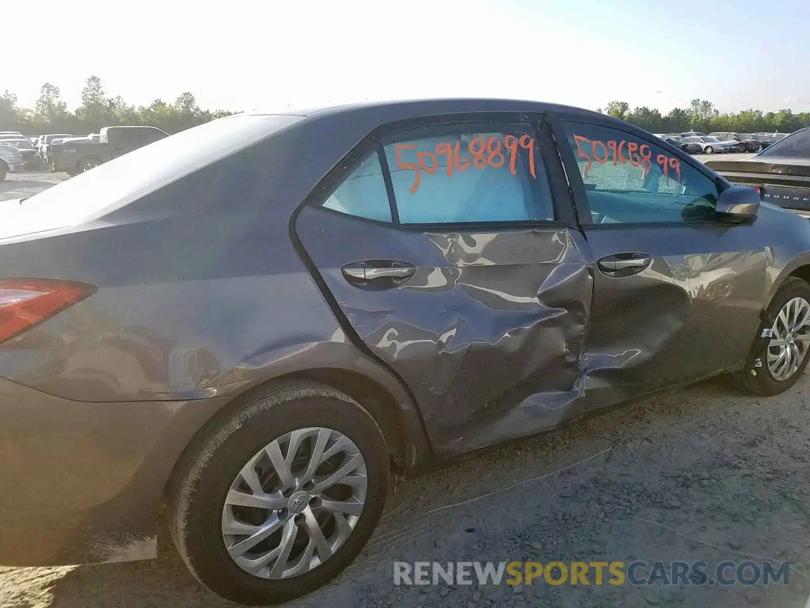 9 Photograph of a damaged car 2T1BURHE0KC159367 TOYOTA COROLLA 2019