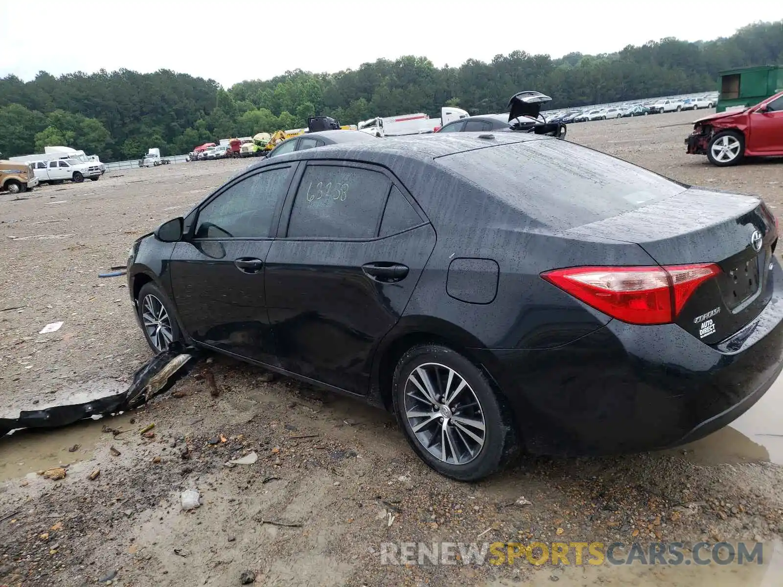 3 Photograph of a damaged car 2T1BURHE0KC159417 TOYOTA COROLLA 2019