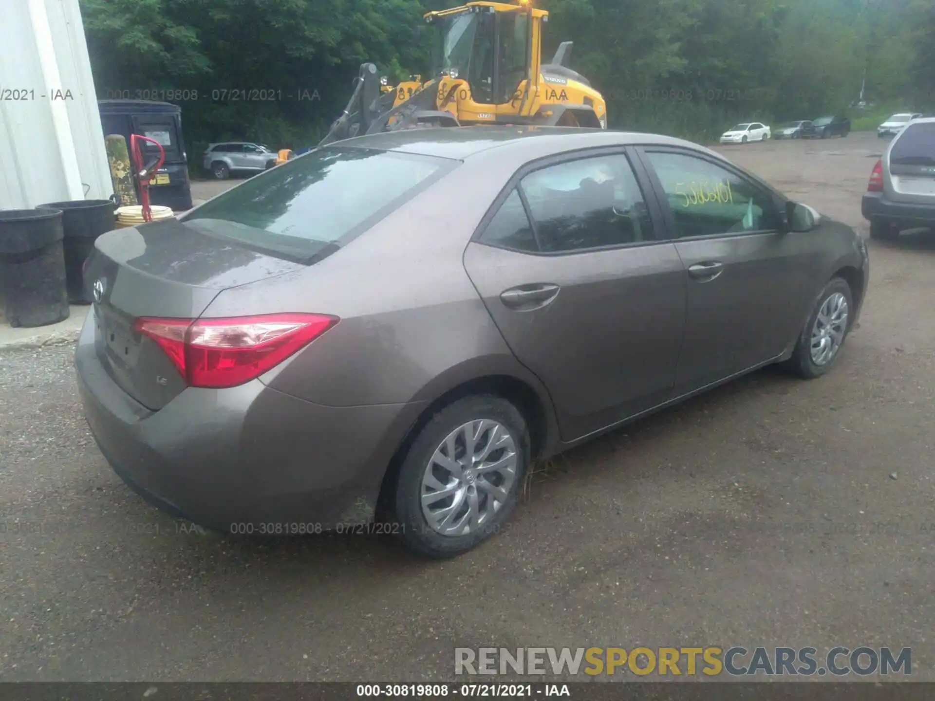 4 Photograph of a damaged car 2T1BURHE0KC159658 TOYOTA COROLLA 2019