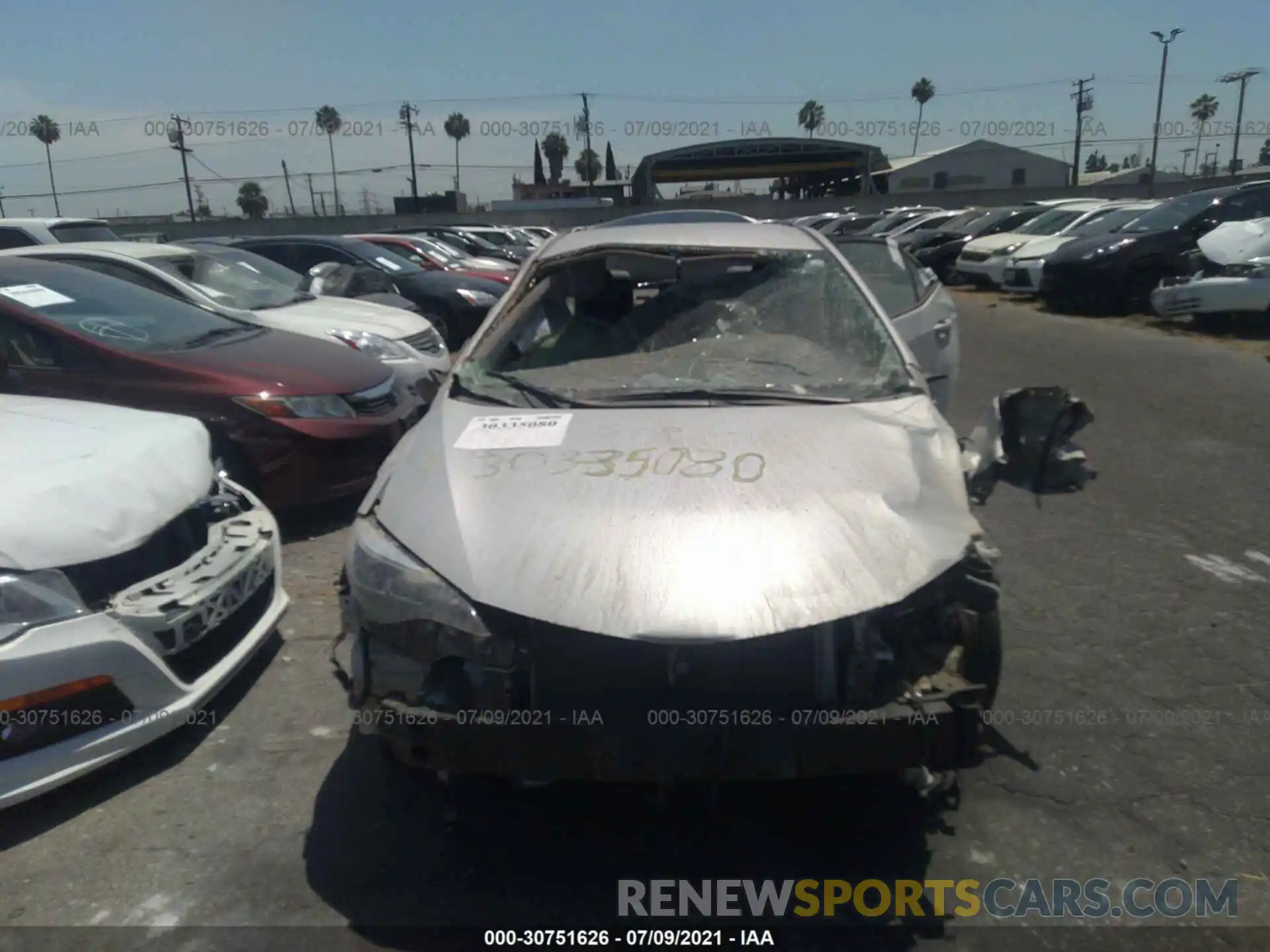 6 Photograph of a damaged car 2T1BURHE0KC159773 TOYOTA COROLLA 2019