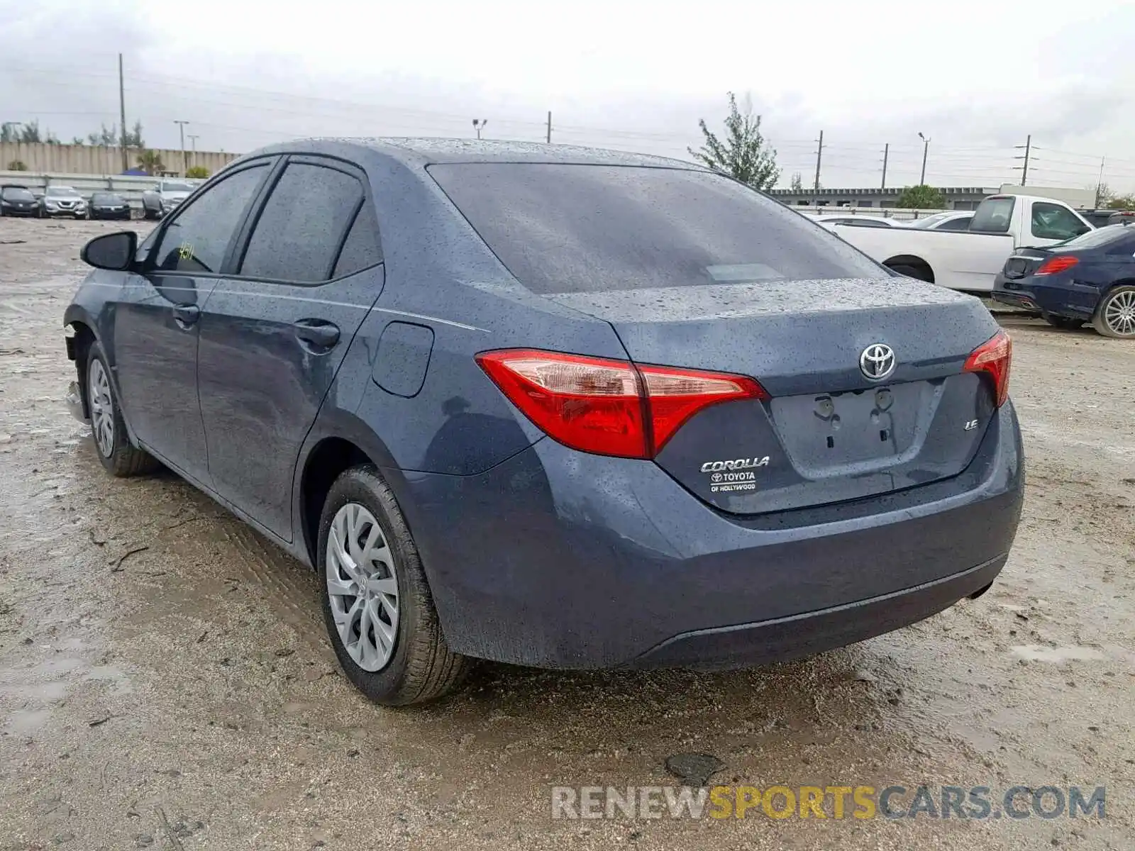 3 Photograph of a damaged car 2T1BURHE0KC160728 TOYOTA COROLLA 2019