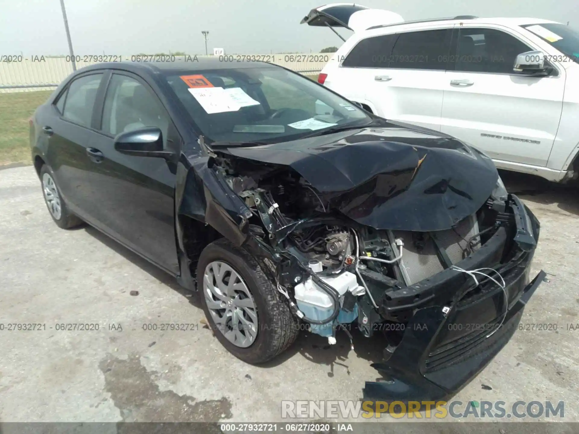 1 Photograph of a damaged car 2T1BURHE0KC160938 TOYOTA COROLLA 2019