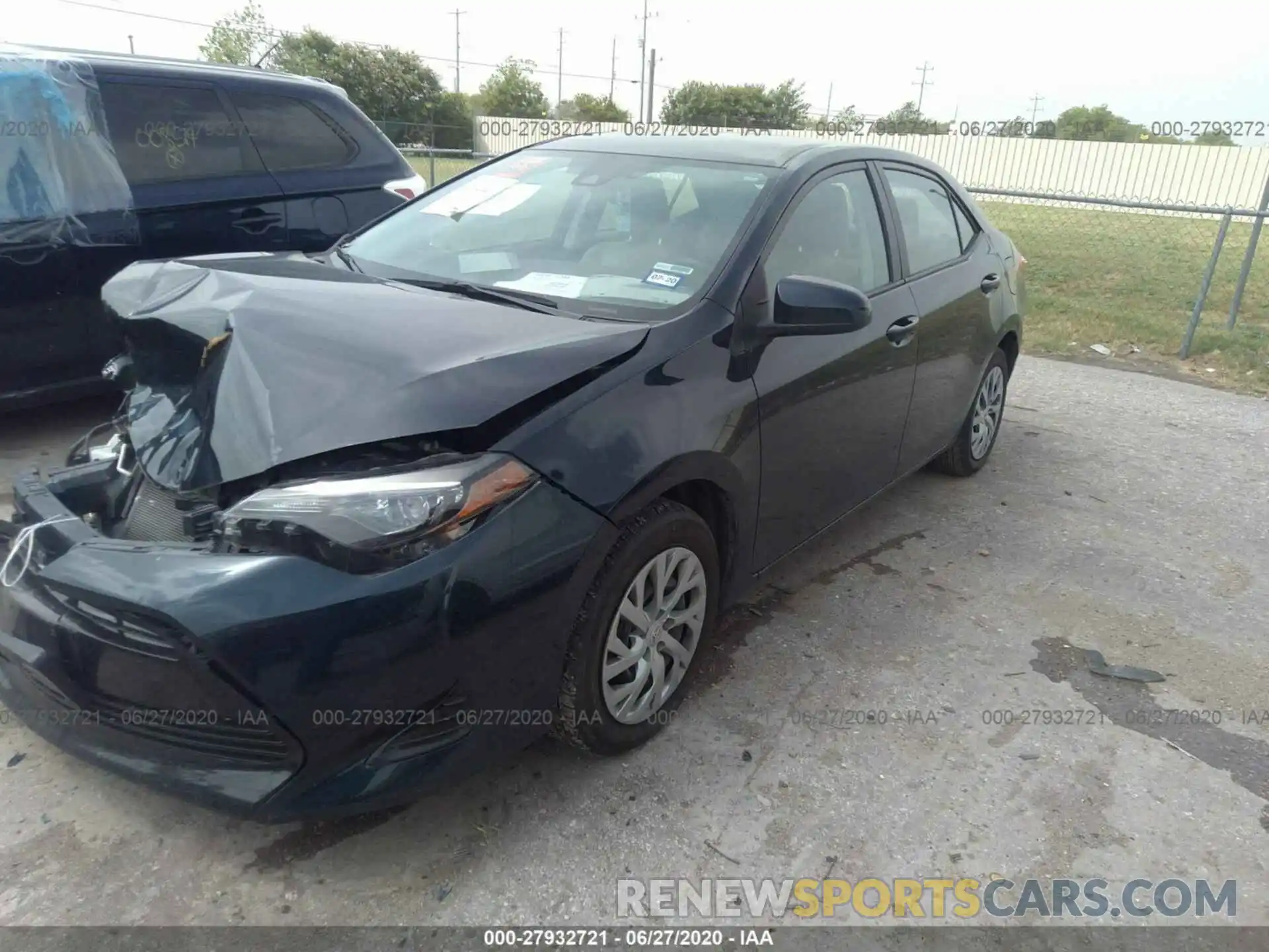 2 Photograph of a damaged car 2T1BURHE0KC160938 TOYOTA COROLLA 2019