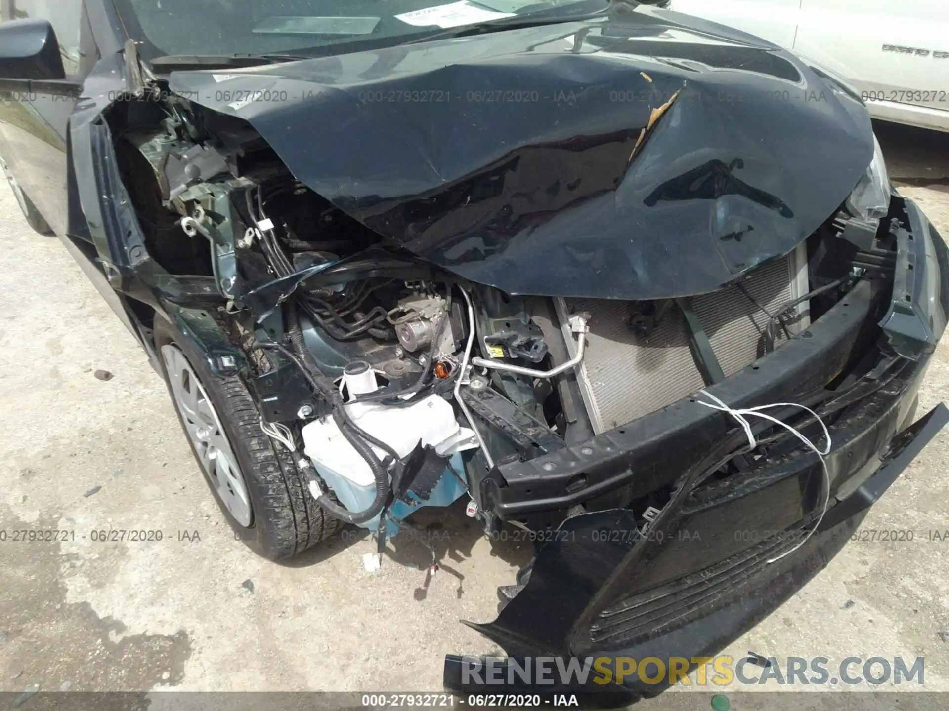 6 Photograph of a damaged car 2T1BURHE0KC160938 TOYOTA COROLLA 2019