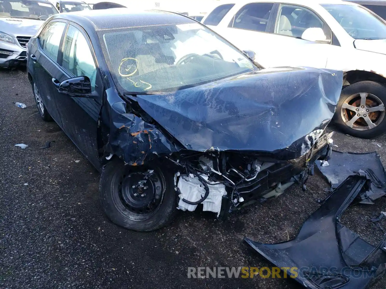 1 Photograph of a damaged car 2T1BURHE0KC161085 TOYOTA COROLLA 2019