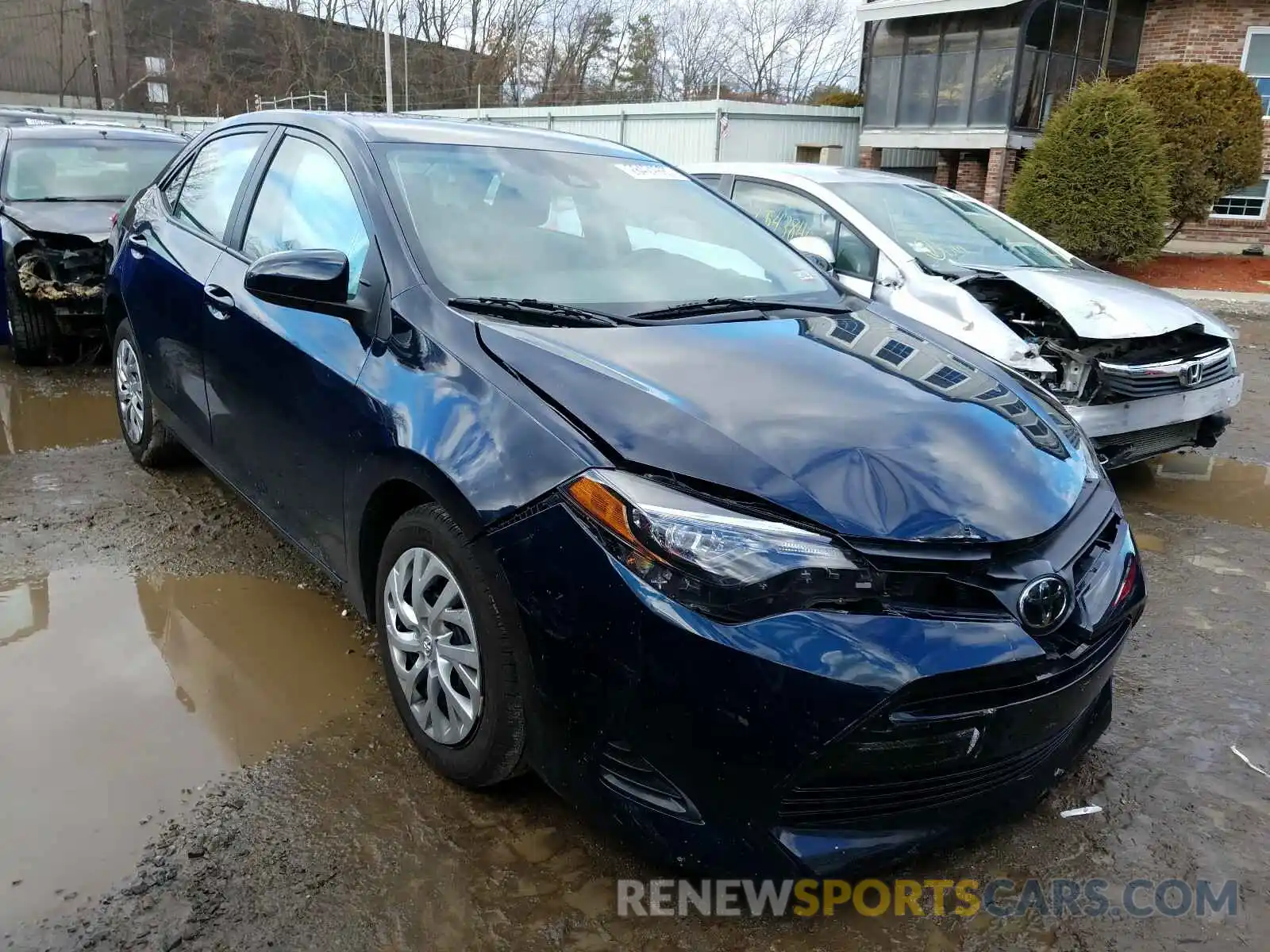 1 Photograph of a damaged car 2T1BURHE0KC161247 TOYOTA COROLLA 2019