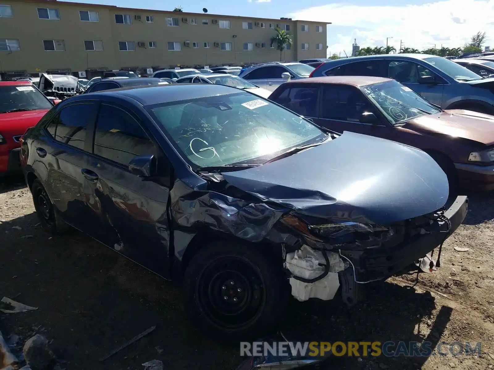 1 Photograph of a damaged car 2T1BURHE0KC161569 TOYOTA COROLLA 2019