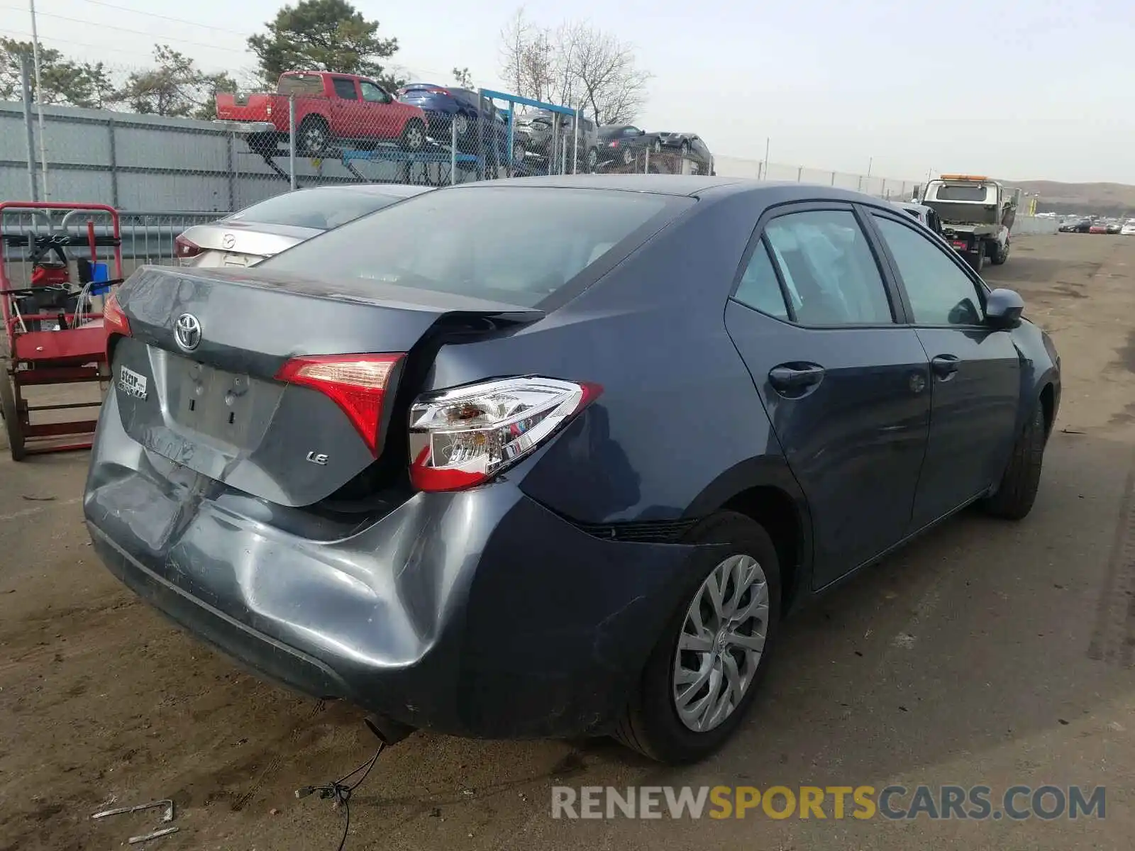 4 Photograph of a damaged car 2T1BURHE0KC162012 TOYOTA COROLLA 2019