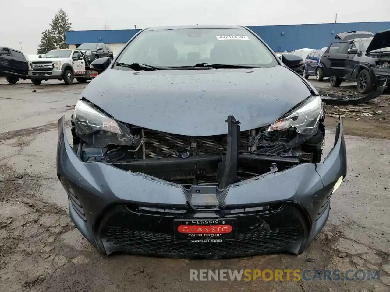 5 Photograph of a damaged car 2T1BURHE0KC163757 TOYOTA COROLLA 2019