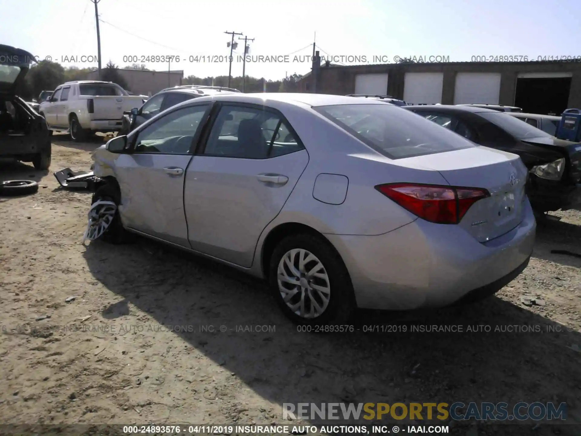 3 Photograph of a damaged car 2T1BURHE0KC163869 TOYOTA COROLLA 2019