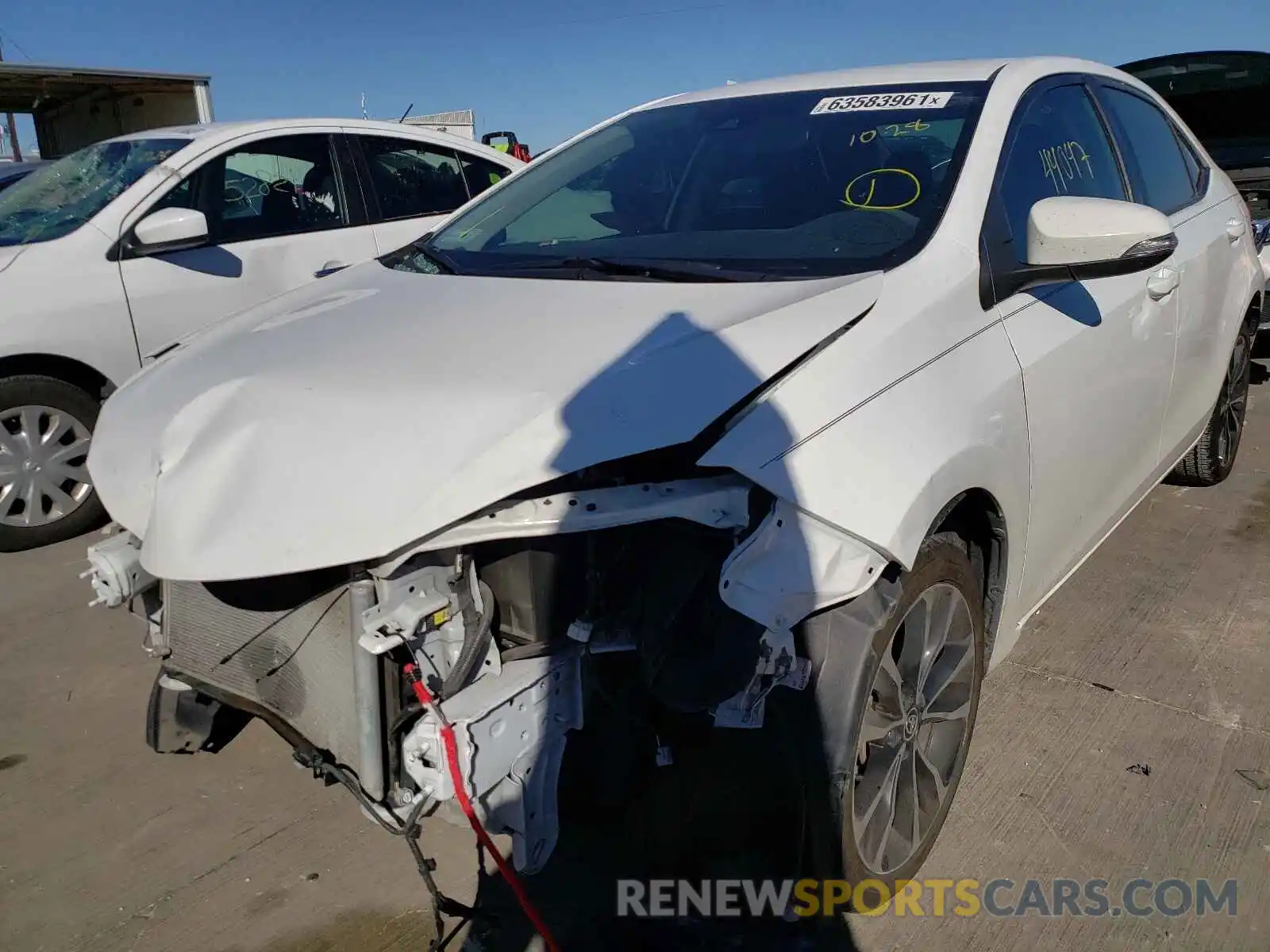 2 Photograph of a damaged car 2T1BURHE0KC164309 TOYOTA COROLLA 2019