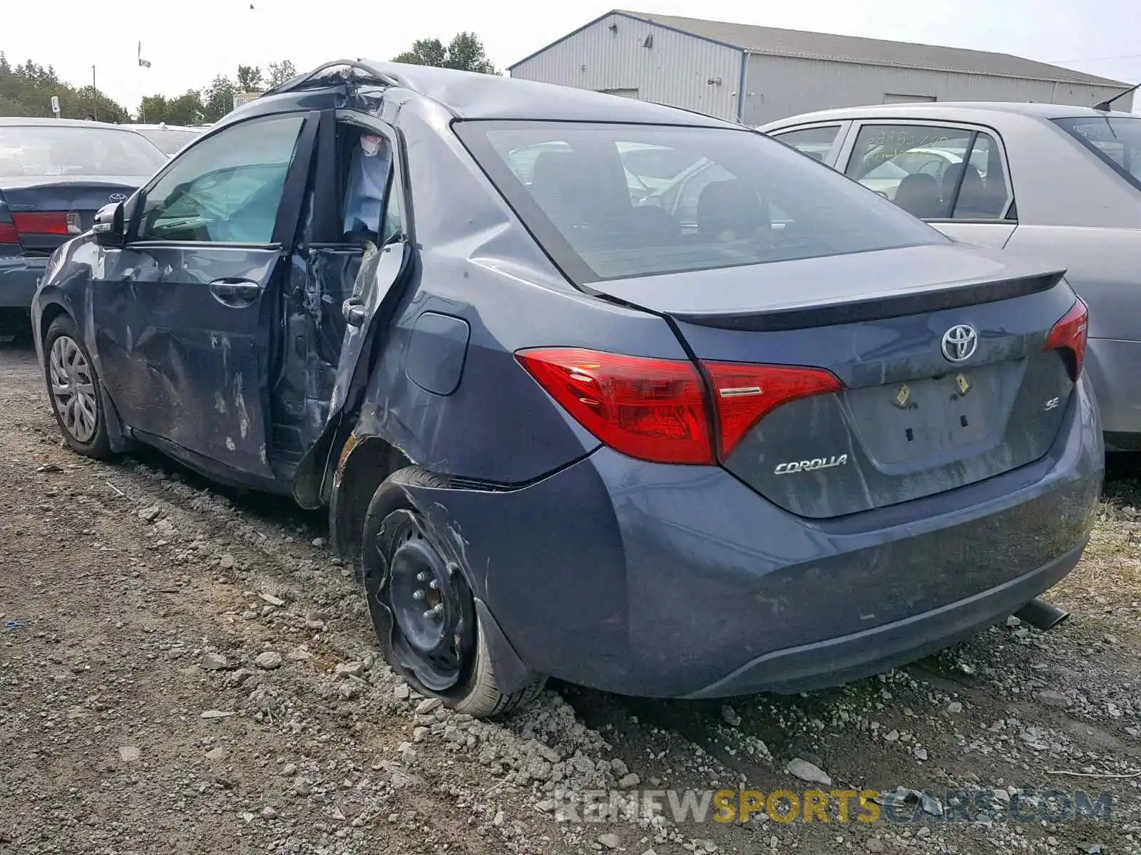 3 Photograph of a damaged car 2T1BURHE0KC164343 TOYOTA COROLLA 2019