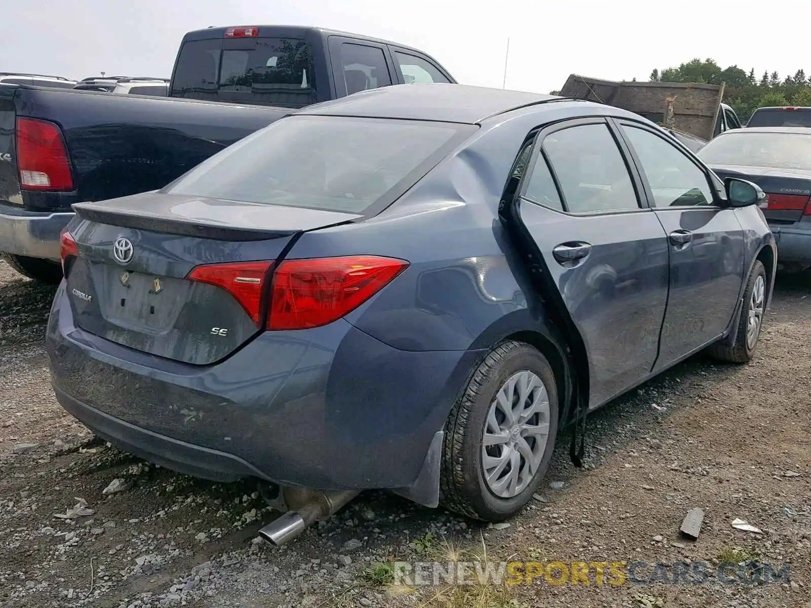 4 Photograph of a damaged car 2T1BURHE0KC164343 TOYOTA COROLLA 2019