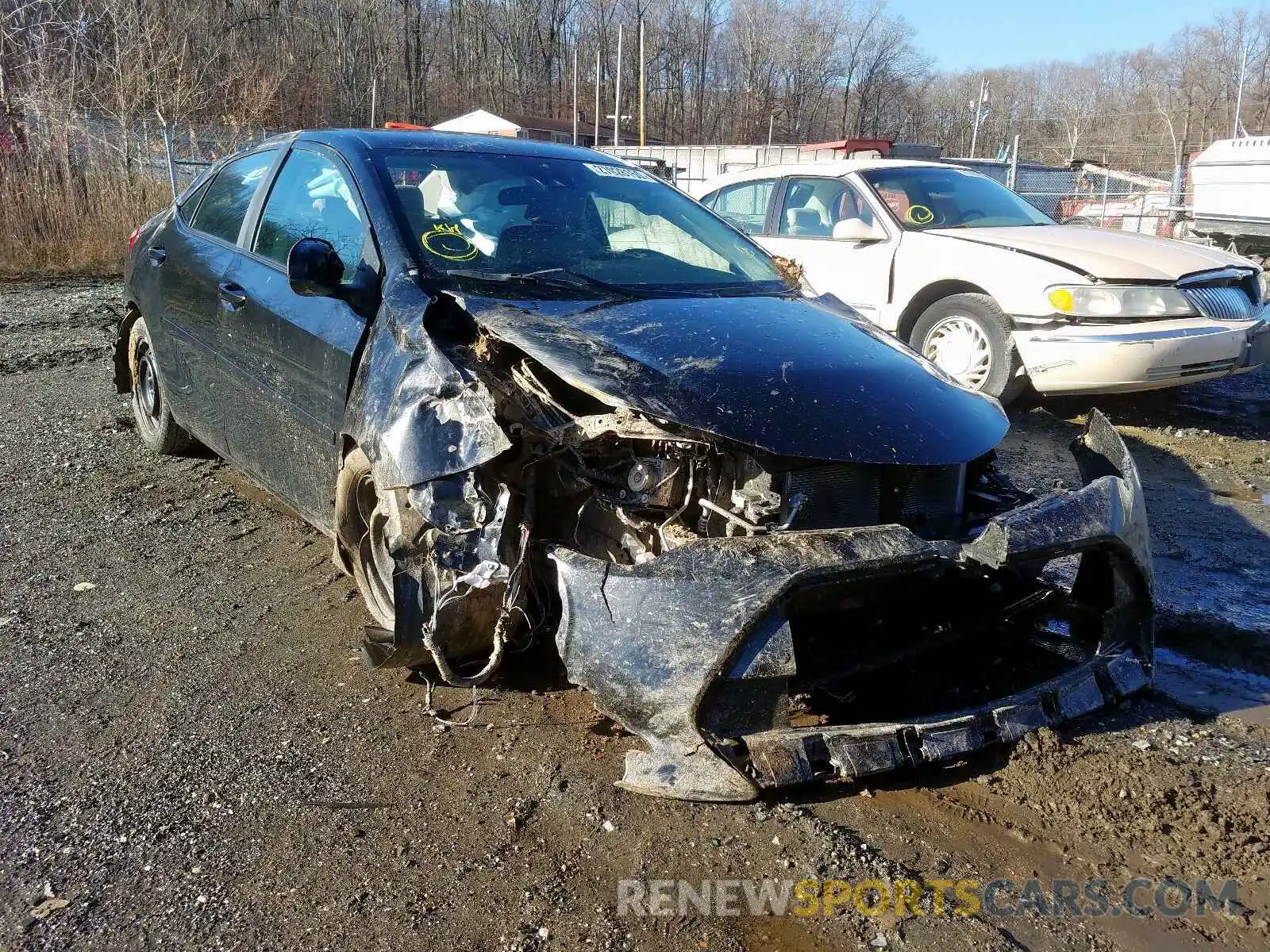 1 Photograph of a damaged car 2T1BURHE0KC164942 TOYOTA COROLLA 2019