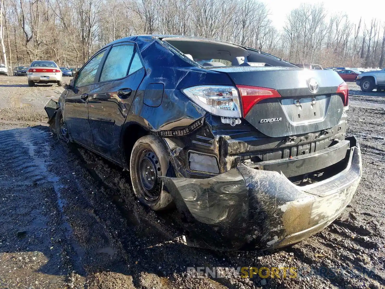 3 Photograph of a damaged car 2T1BURHE0KC164942 TOYOTA COROLLA 2019