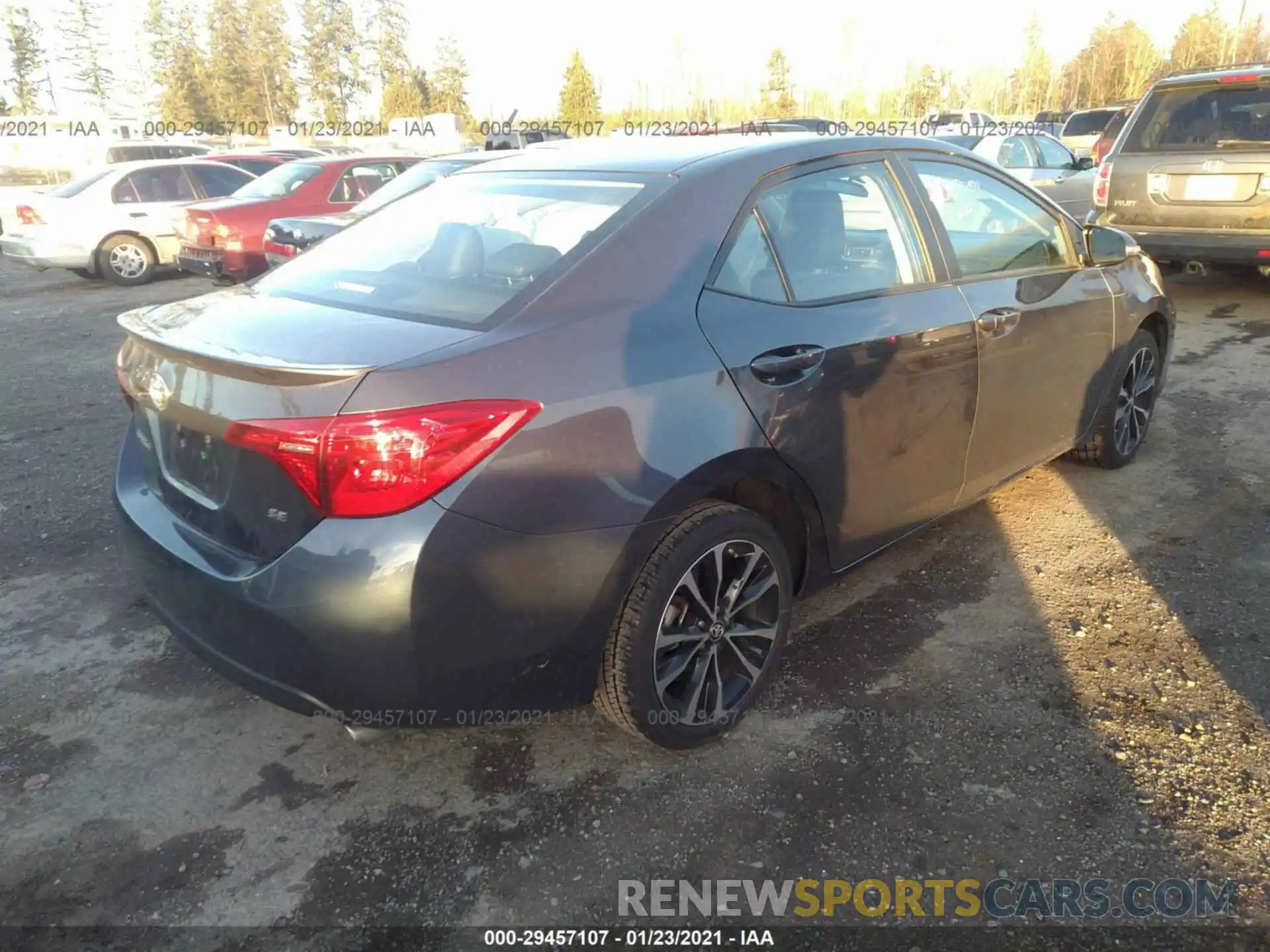 4 Photograph of a damaged car 2T1BURHE0KC166755 TOYOTA COROLLA 2019