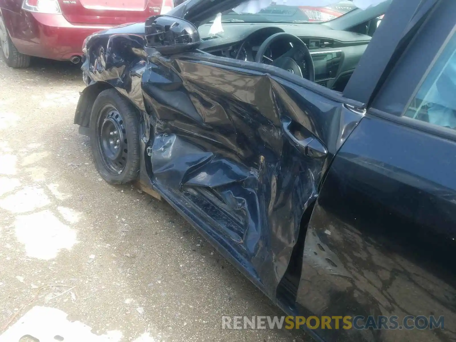 9 Photograph of a damaged car 2T1BURHE0KC168487 TOYOTA COROLLA 2019
